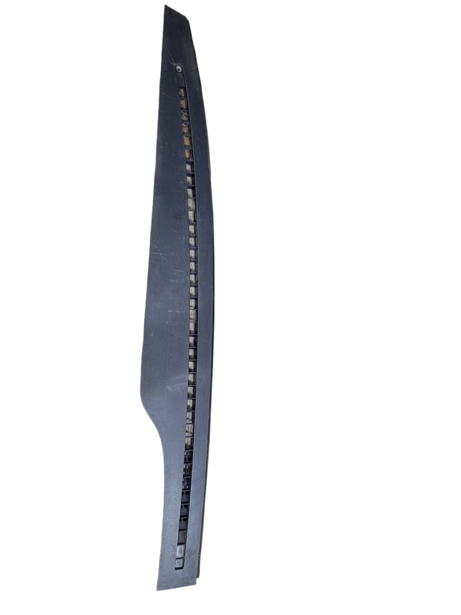 Grelha Superior Esquerda Painel Vw Constellation 2r2815681 1