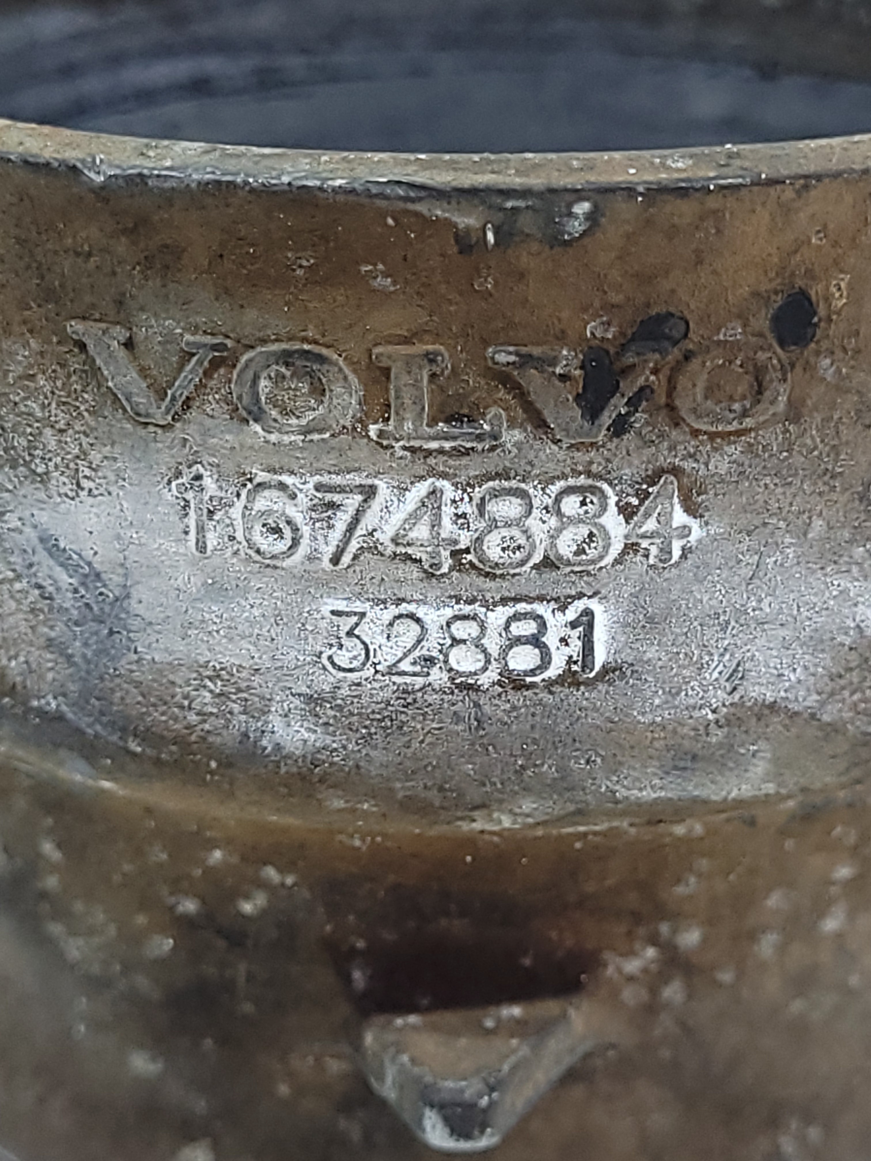 Tubo Intermediário Da Turbina Volvo Fh E Fm 1674884 Não Se Aplica 7
