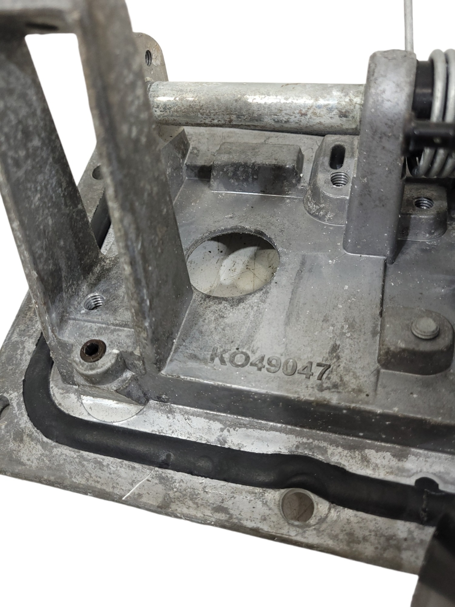 Suporte Da Pedaleira Ford Cargo Ko49047 5