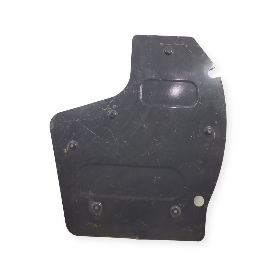 Defletor Calor Tanque Arla Volvo 21671842 3