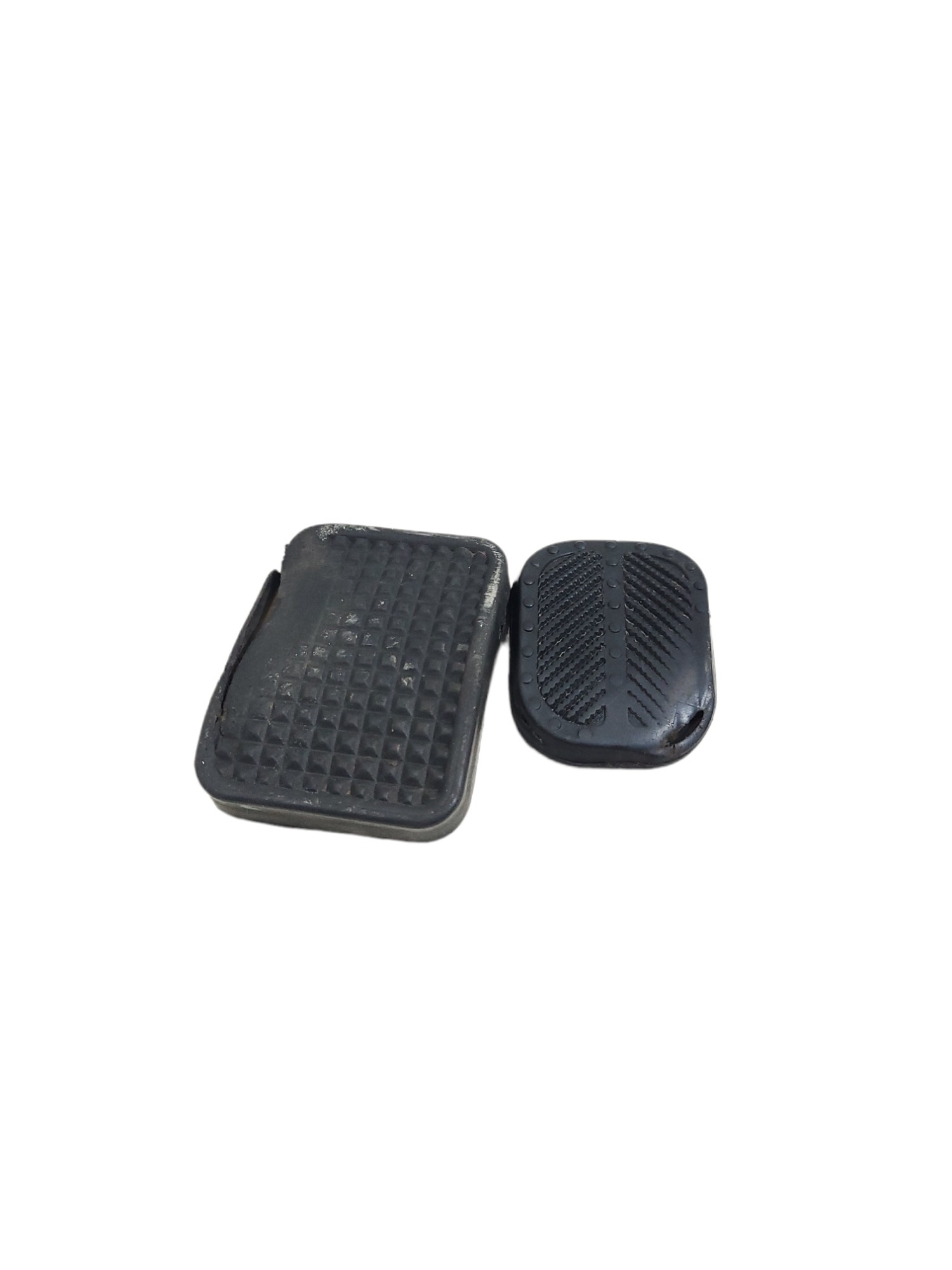 Borrachas Pedal Freio E Embreagem Vw 13130 1