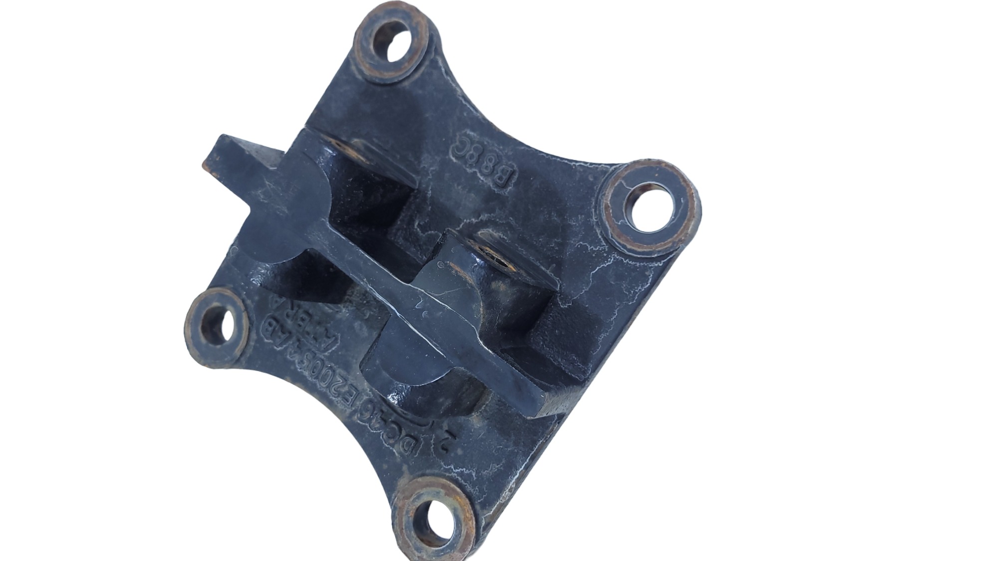 Gancho Interno Degrau Lateral Ford Cargo 4