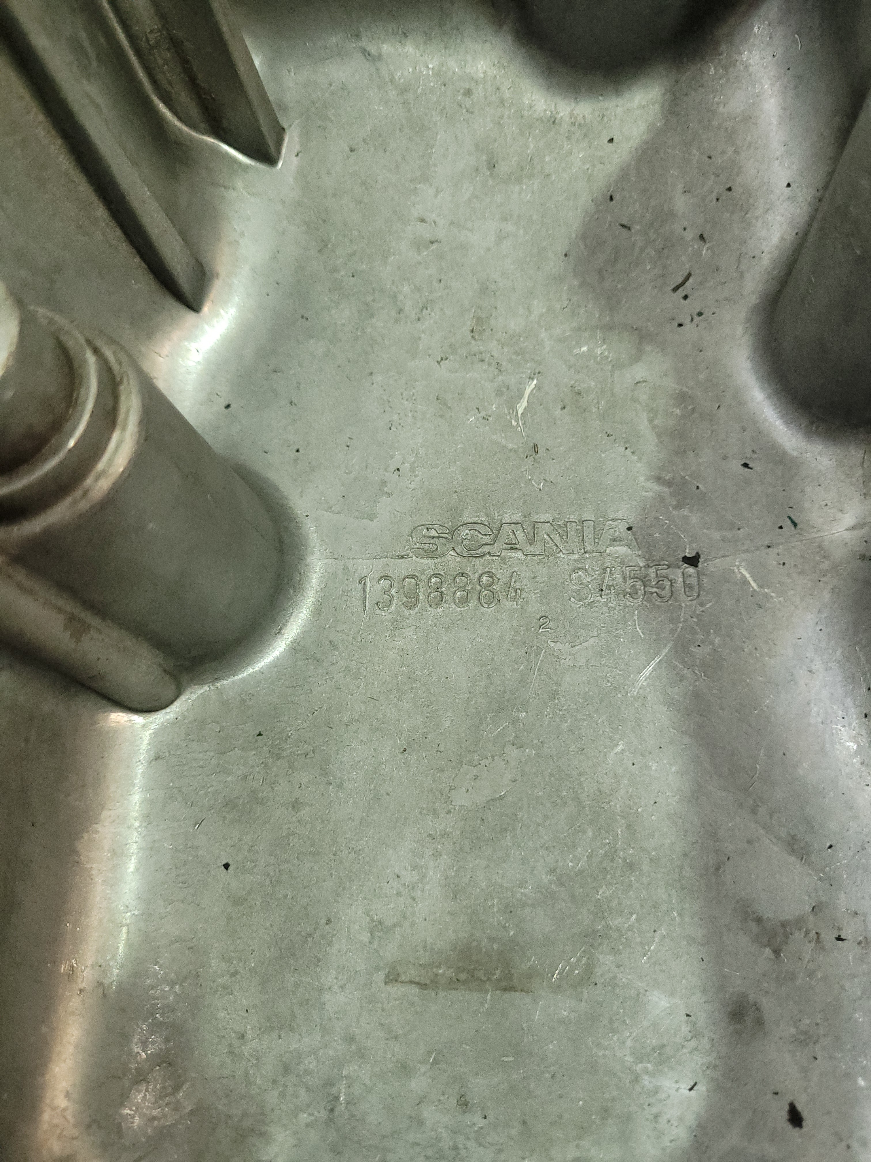 Tampa Valvulas Superior Motor Scania 1241398884 5