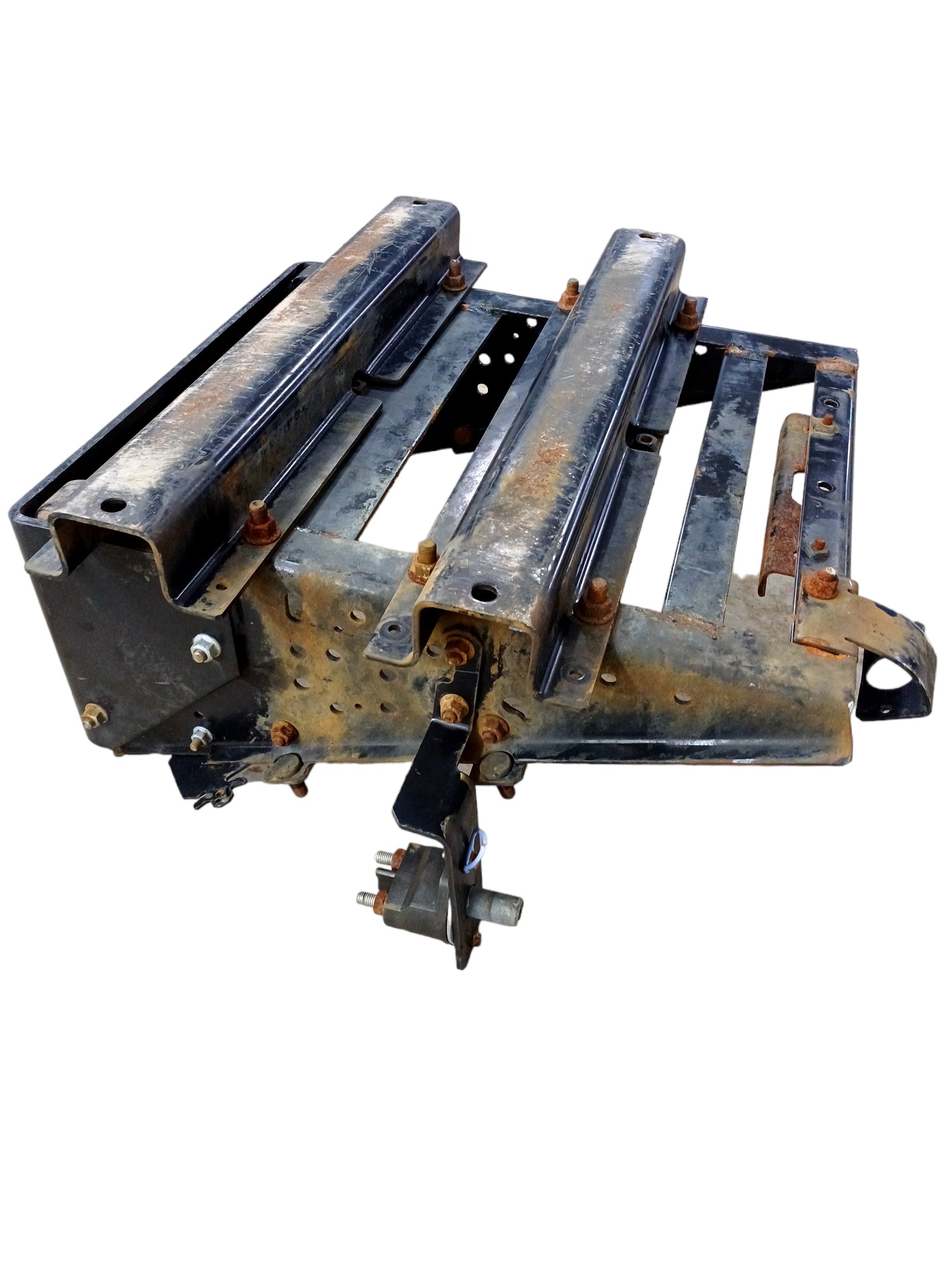 Caixa De Bateria M Benz Axor  1# 1