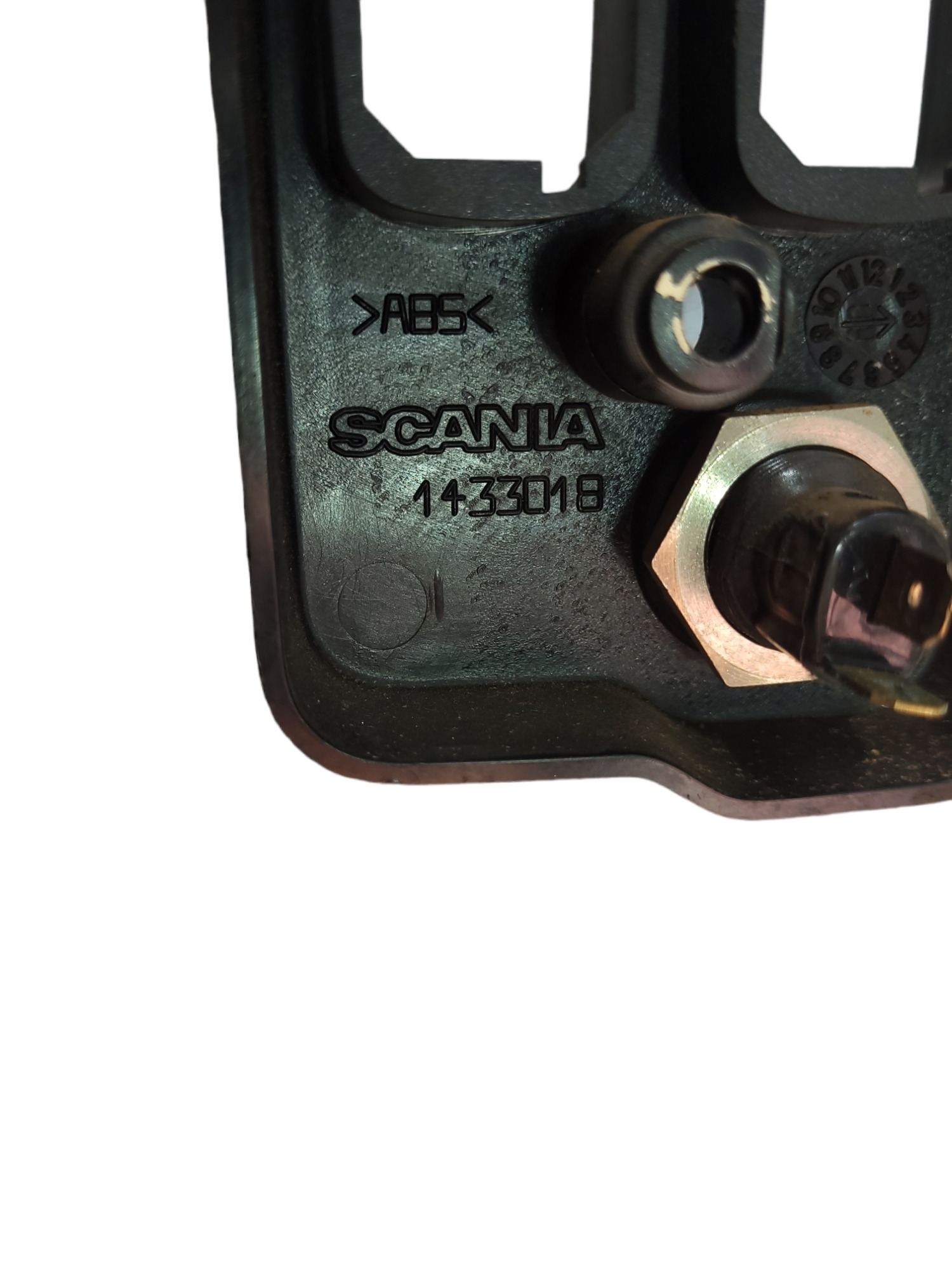 Moldura Painel Scania 440n 1433018 5