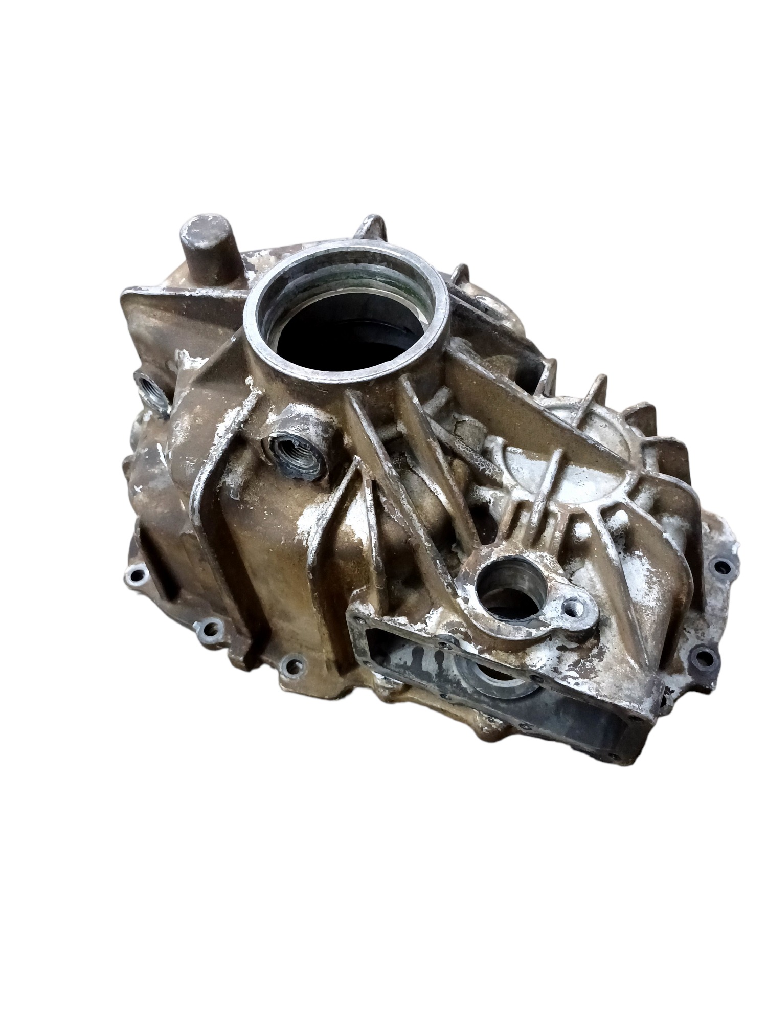 Carcaça Traseira Caixa Eaton Vw 8150 3