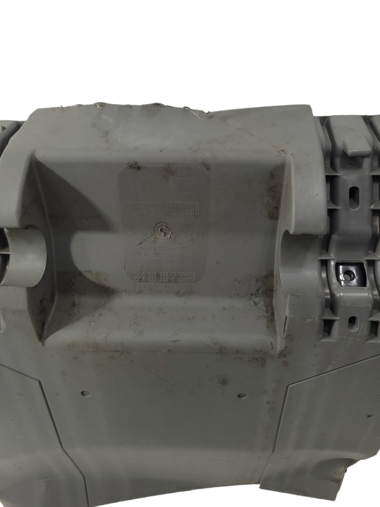 Paralama Da Tração M Benz Axor A9305200119 9