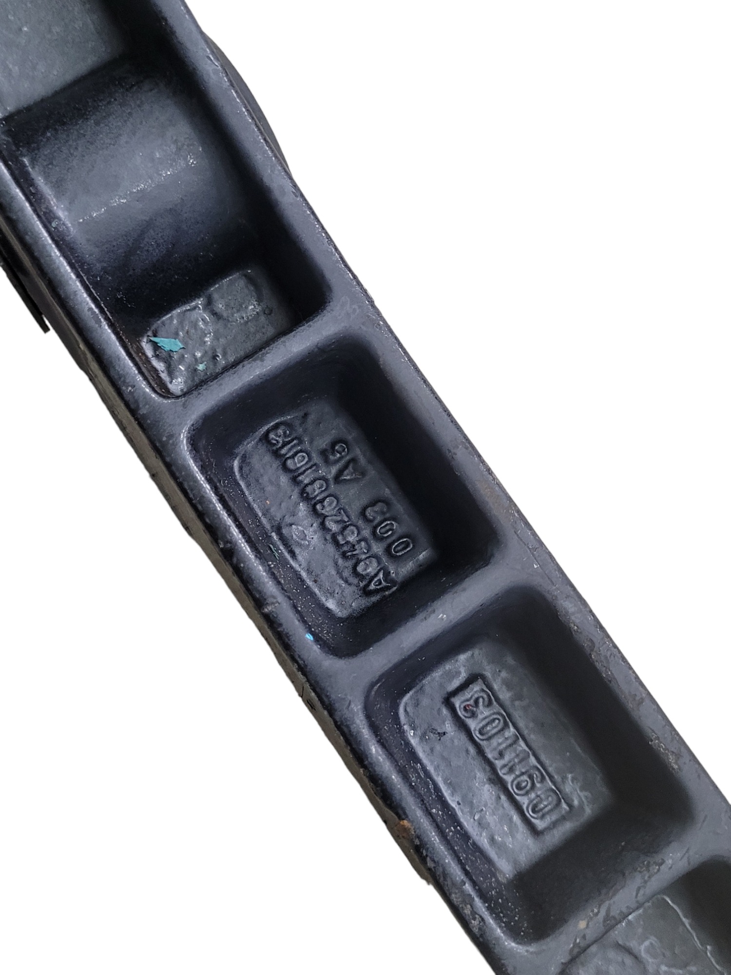 Suporte Fixação Caixa M Benz A9452681613 2