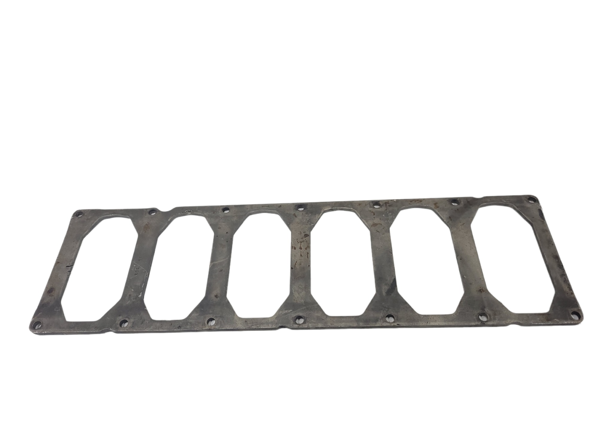Defletor Carter Oleo Motor Cummins 3965764 2