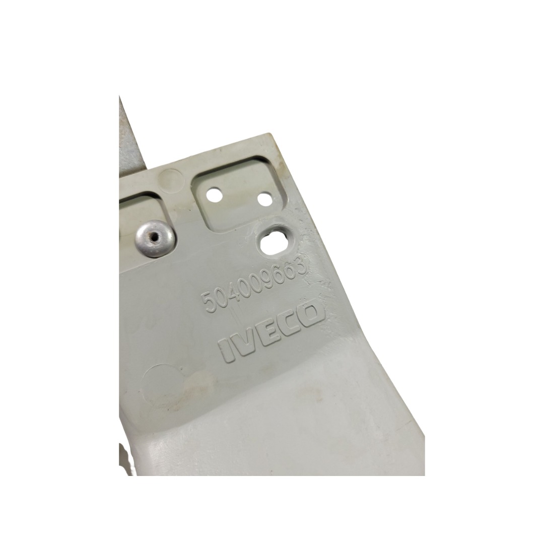Console Iveco Straliss 504009663 6