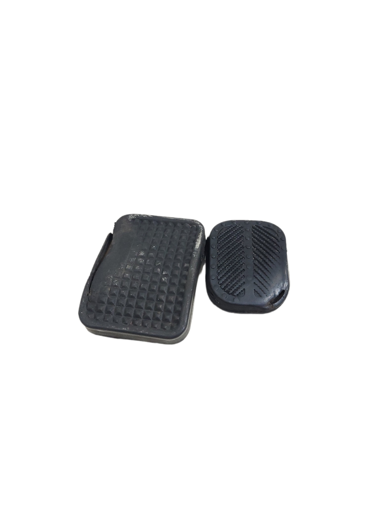 Borrachas Pedal Freio E Embreagem Vw 13130 2