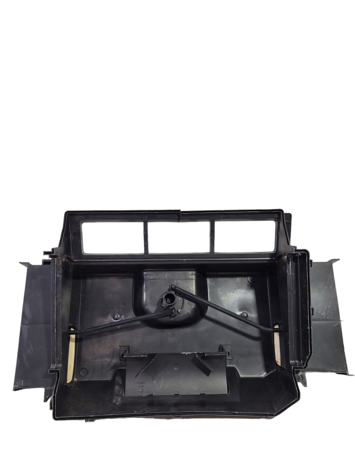 Moldura Ar Condicionado M Benz Actros 2013 2014 B3902003 5