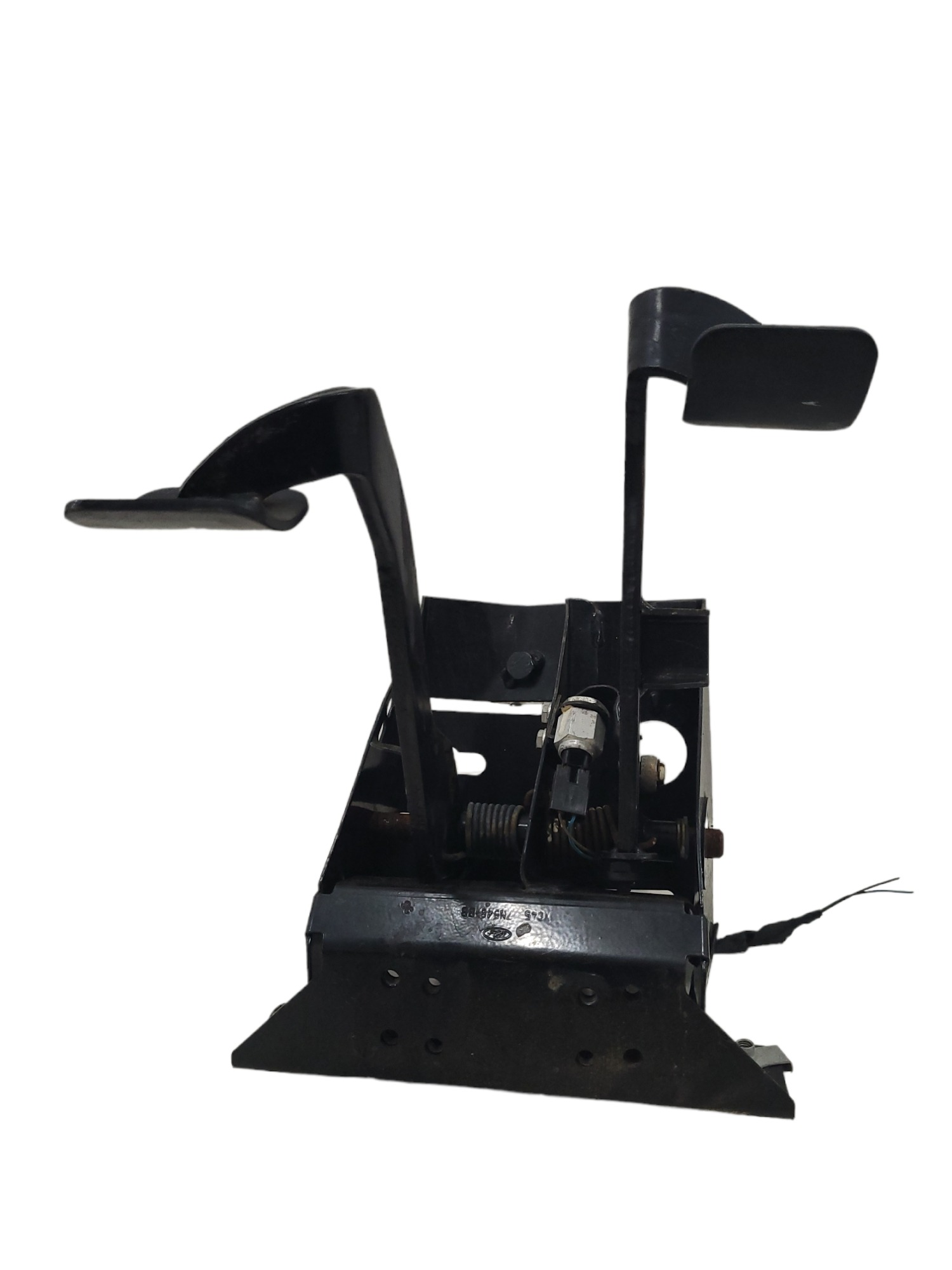 Pedaleira Ford Cargo 816 3