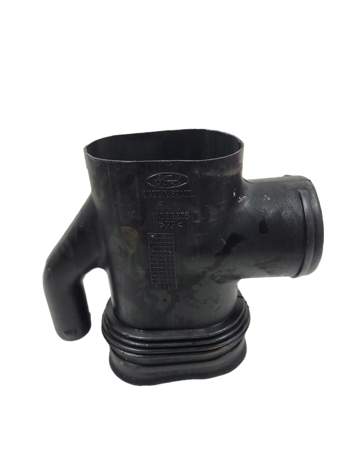 Duto Adaptador Desembaçador Esquerdo Ford Cargo 712 815 2