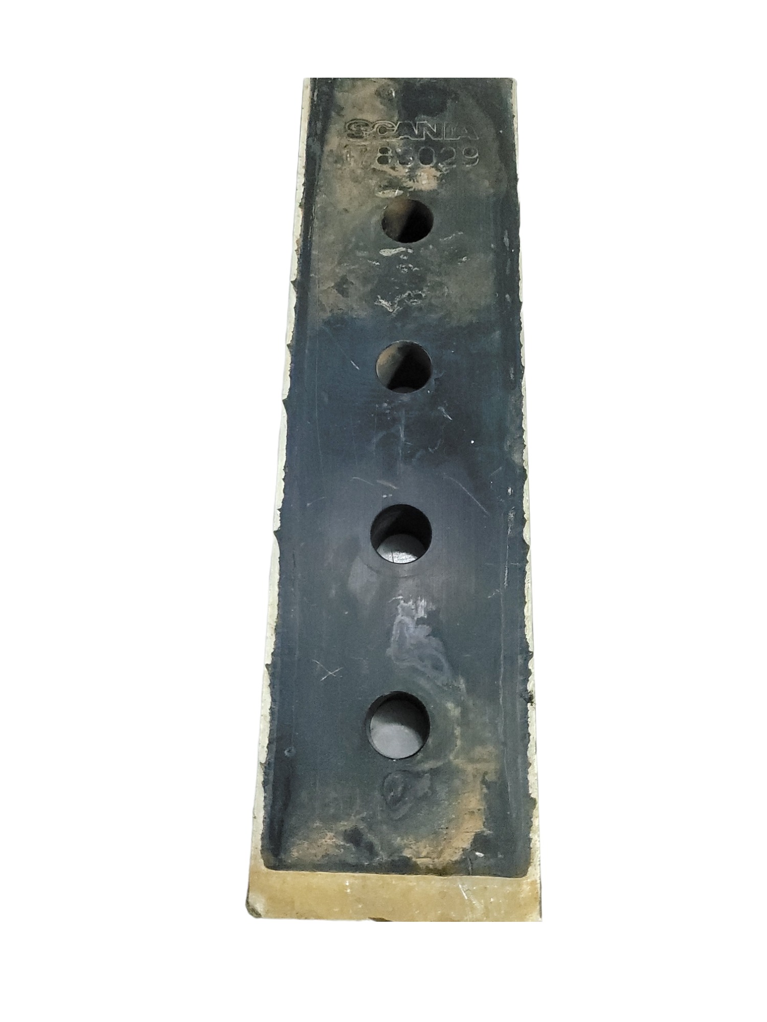 Espaçador De Suporte De Tanque Scania 1