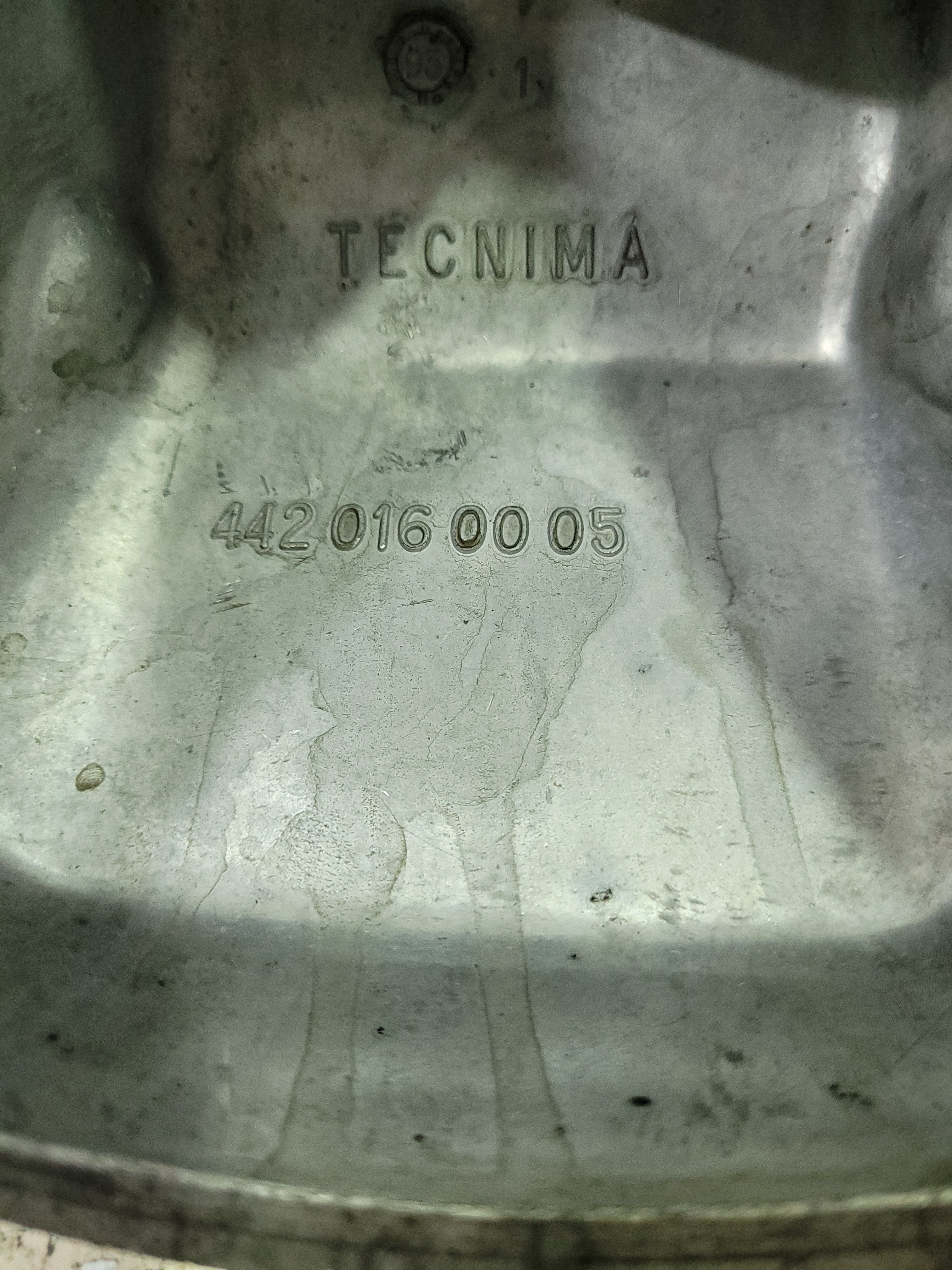 Tampa De Válvula M Benz 4474420160005 Verde 5