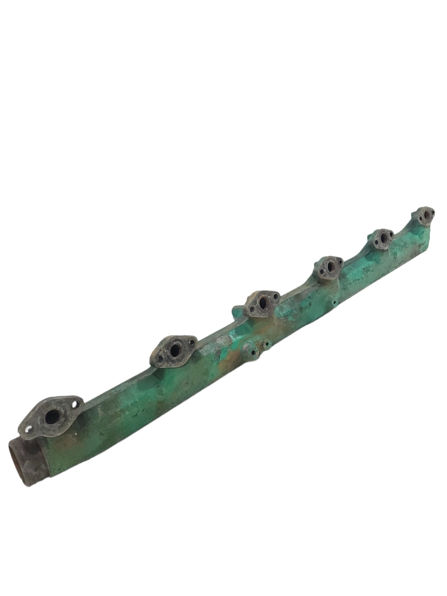 Coletor De Agua Motor Volvo479602 3