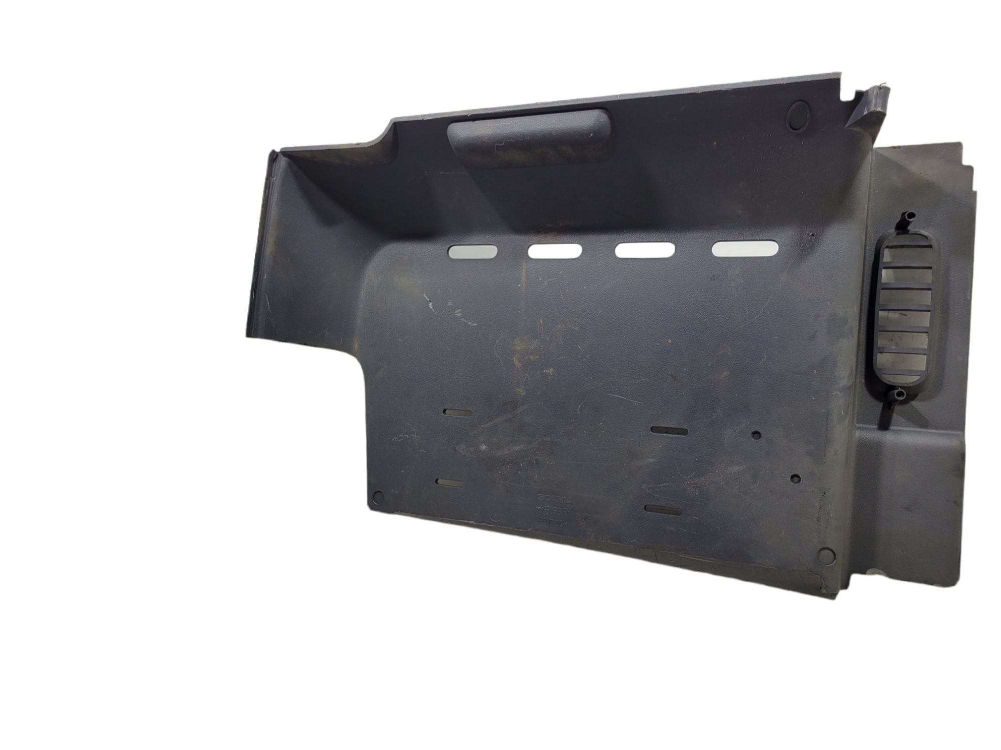 Painel Cabine Direito Scania1893038 3