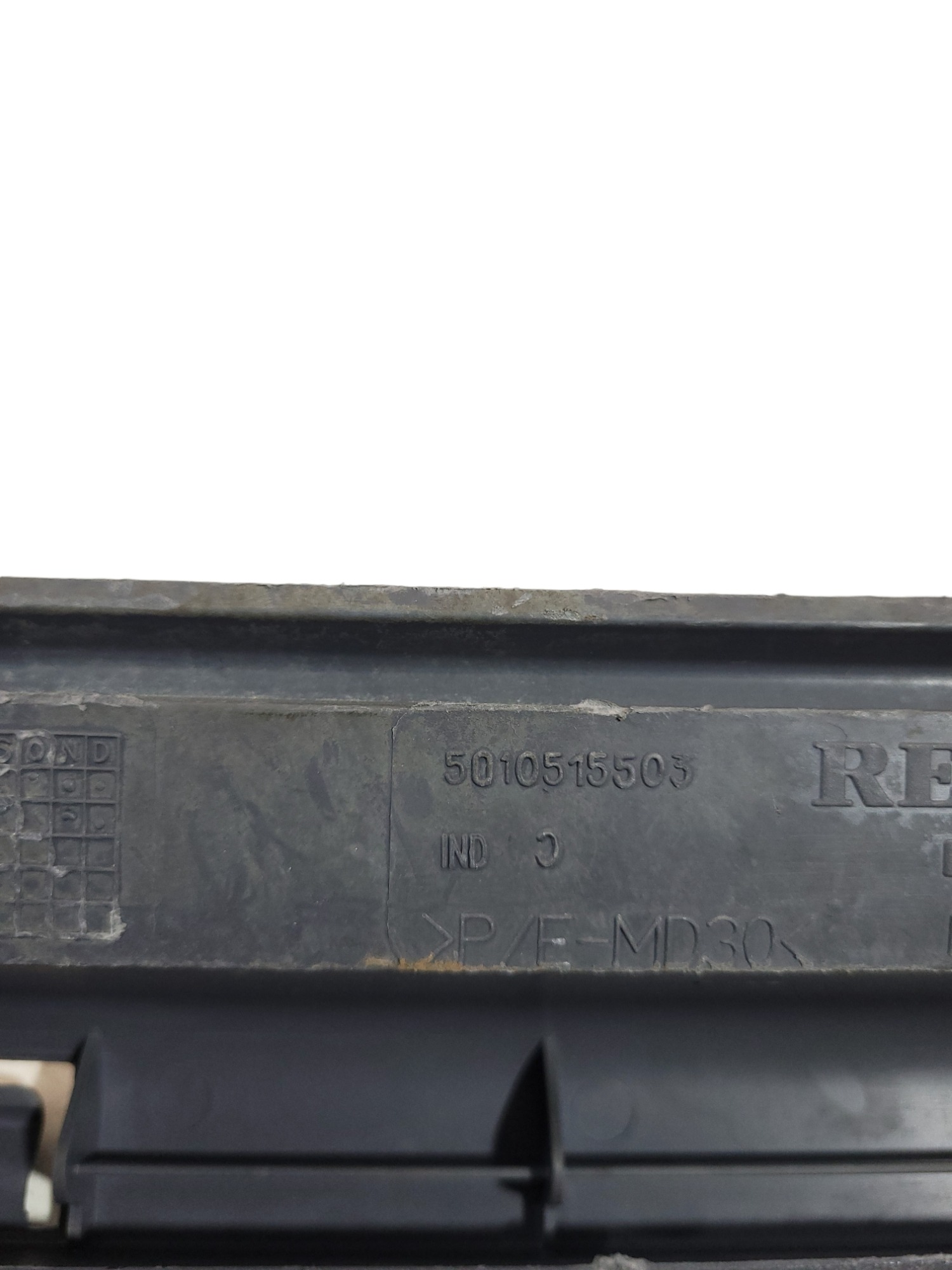 Acabamento Volvo Vmn 5010515503 8