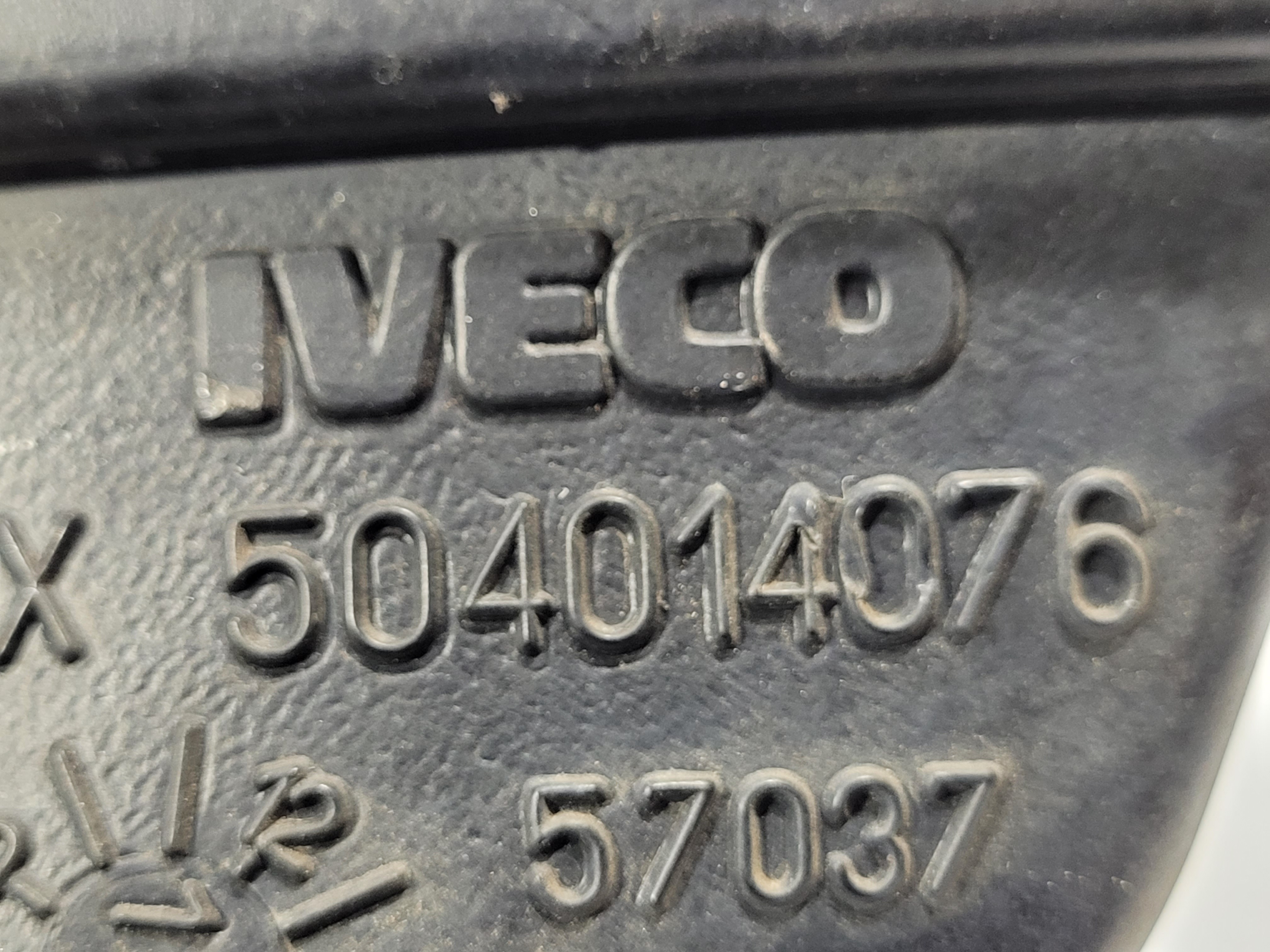 Tubo Aquecimento De Ar Iveco Stralis 504014076 5
