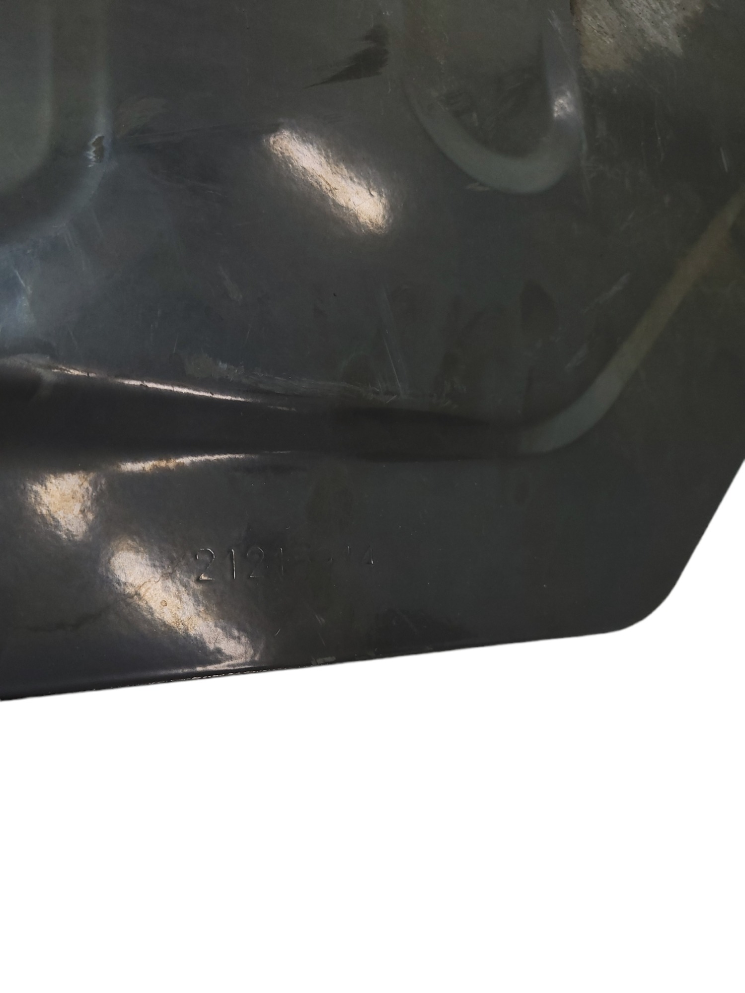 Protetor De Tanque Volvo Fmn 21215914 5