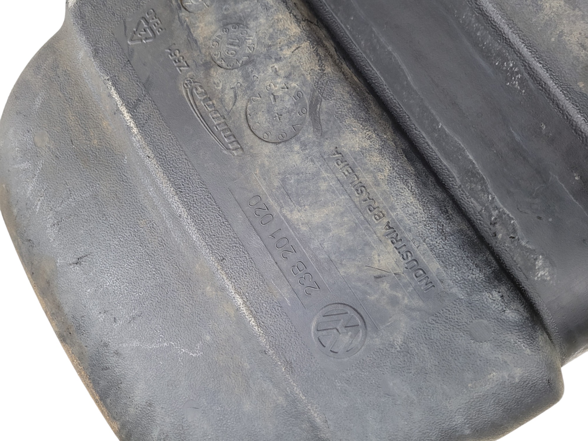 Tanque Combustível Tanque 300l Arla Vw 10160 / 23b201020 2
