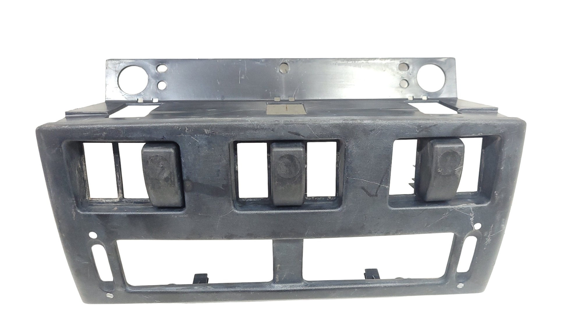 Moldura Central Painel Daf Xf105 2020 1304866 5