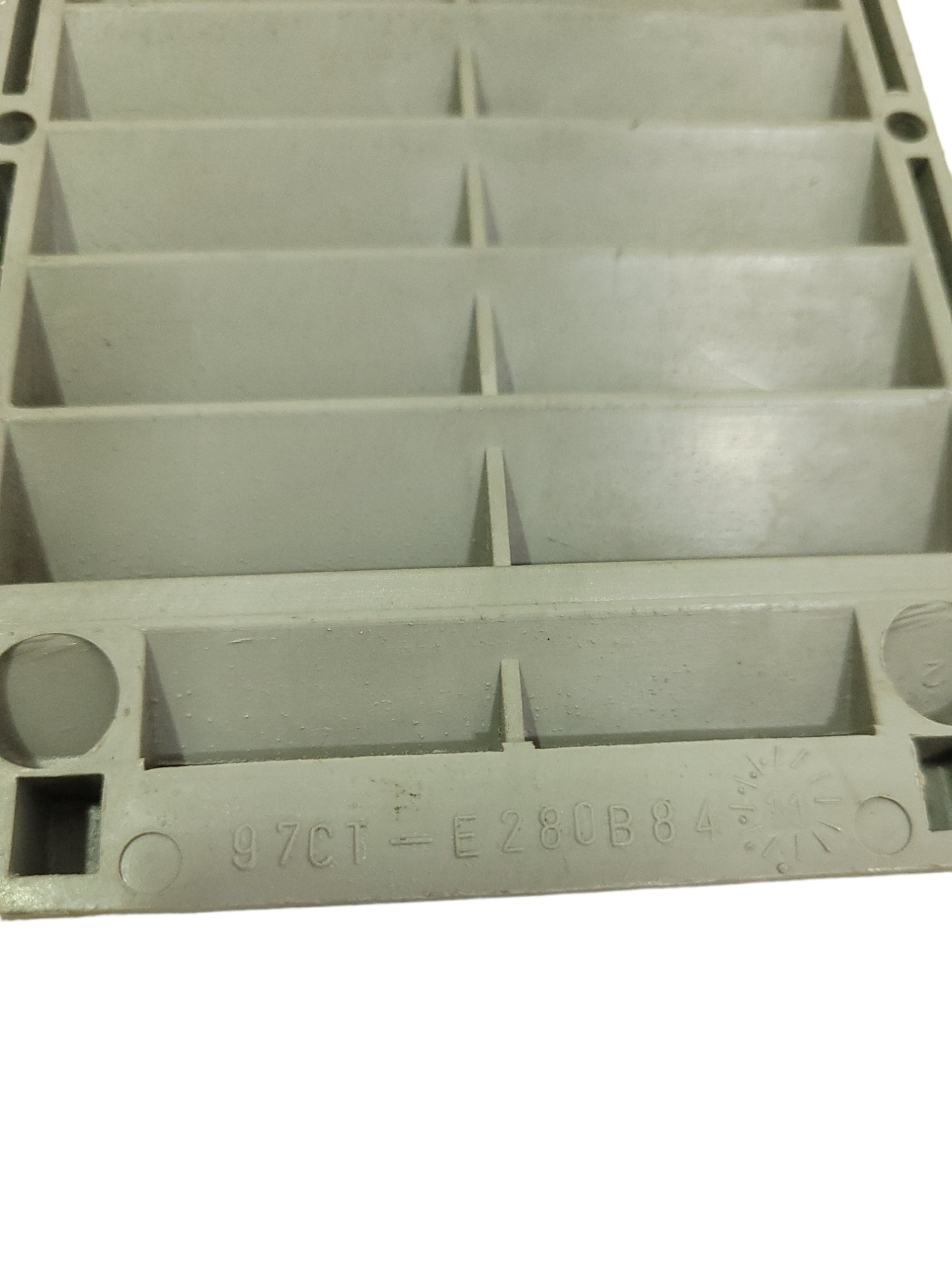 Moldura Ventilação Cabine Ford Cargo97cte280b84 5