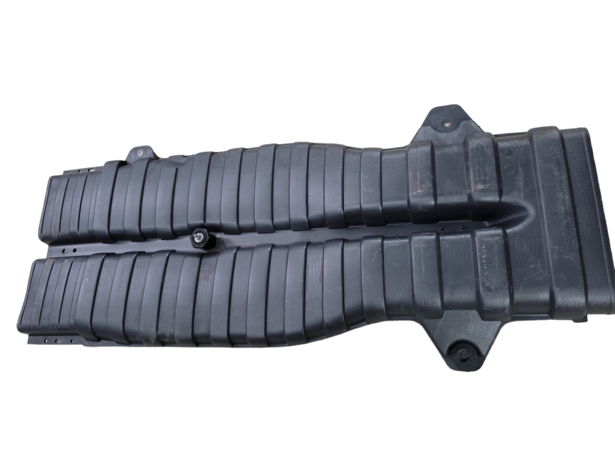 Duto Admissao Ar Motor Caminhao Volvo 1676678 1