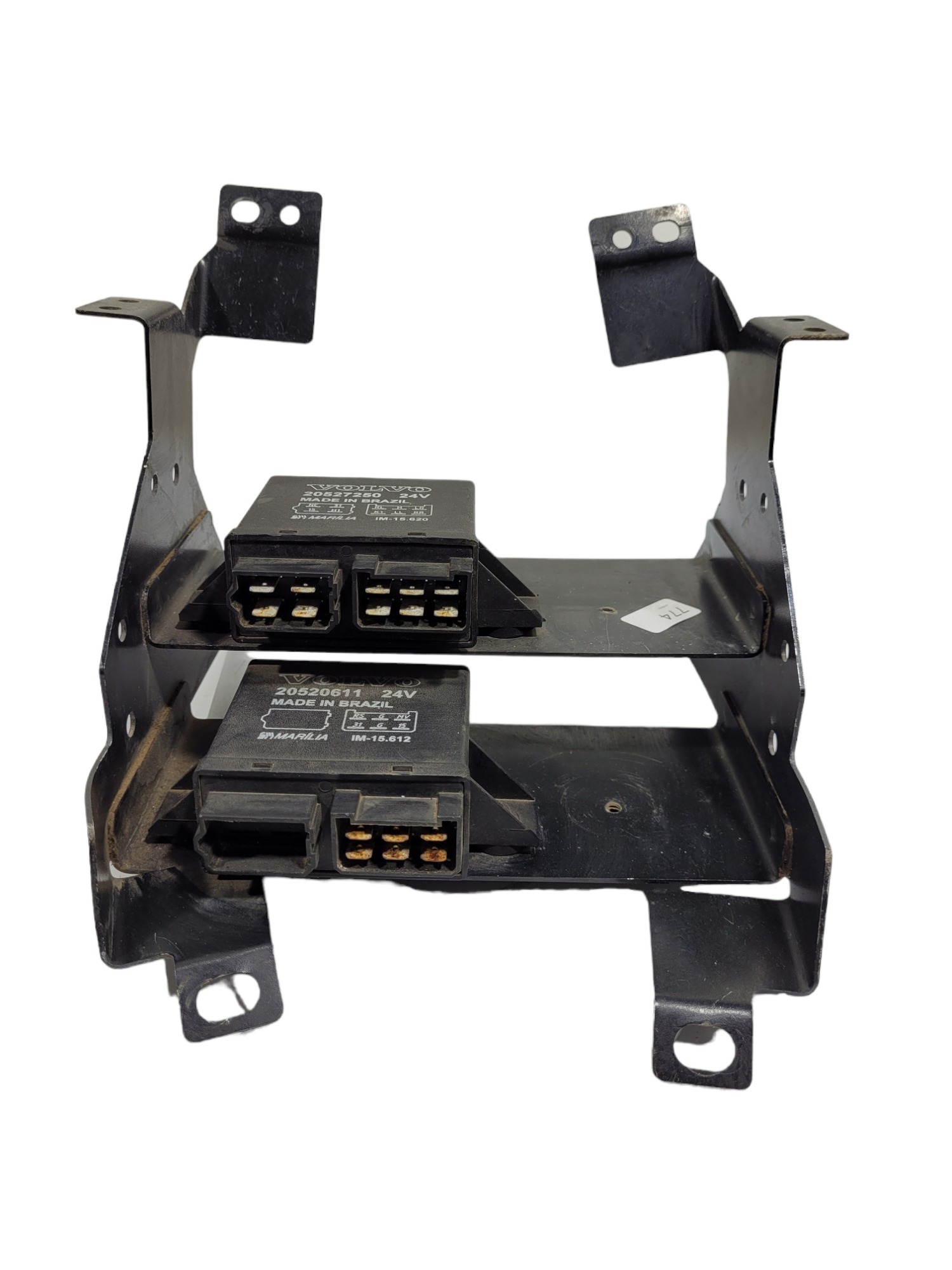 Rele Com Suporte Volvo Vm – 20527250 2
