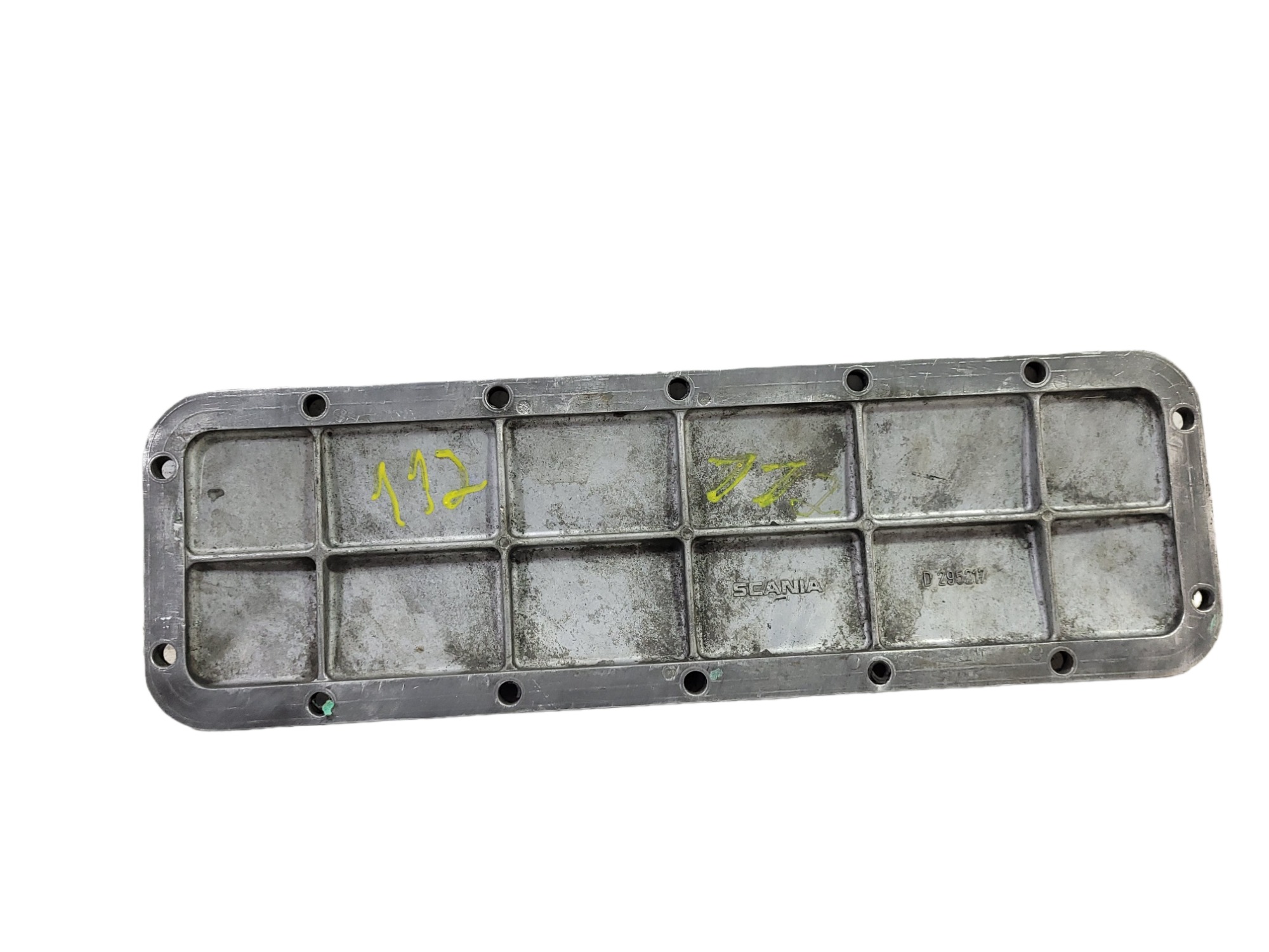 Tampa Lateral Motor Scaniad295217 4