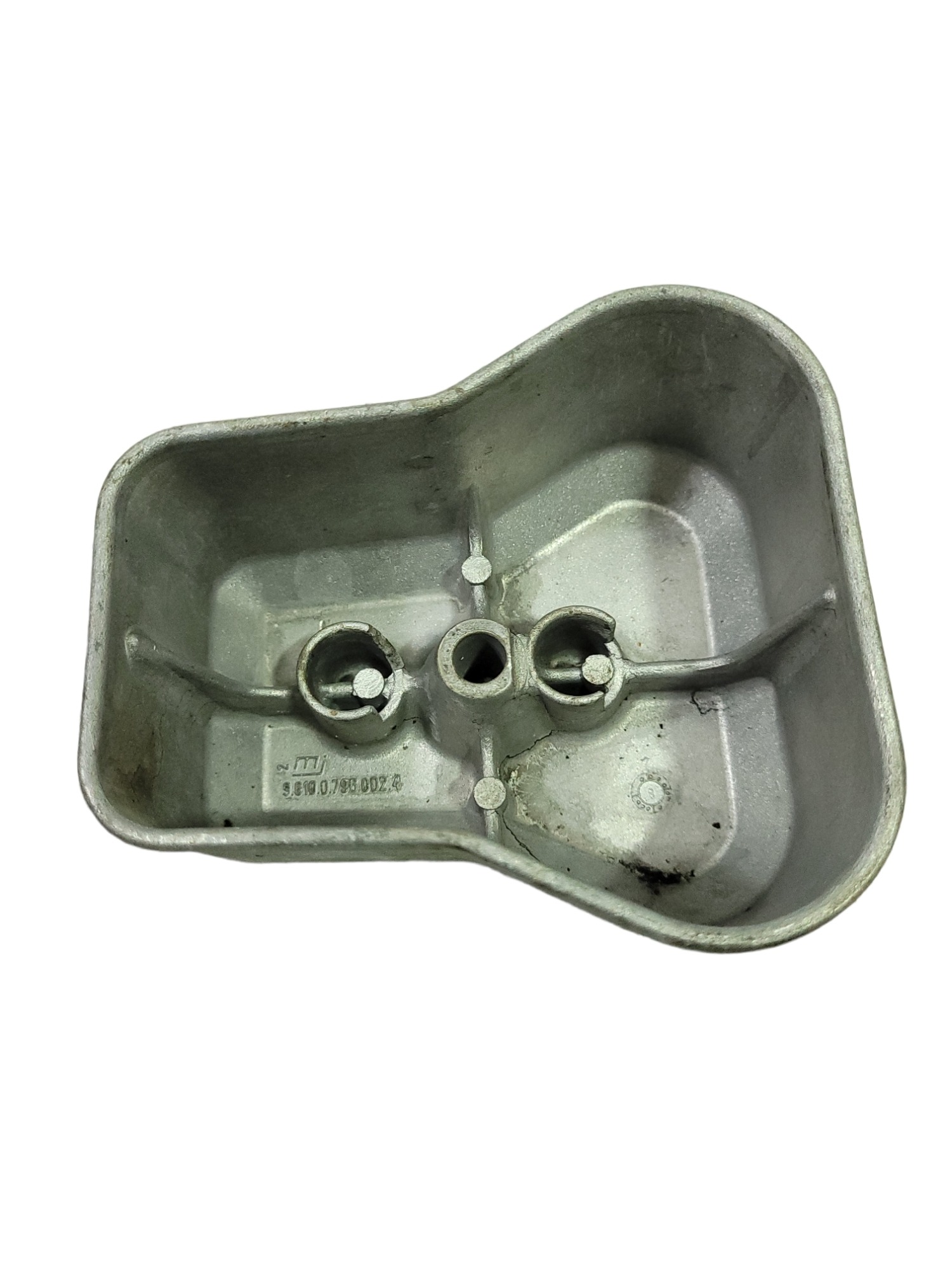 Tampa Válvula Motor Mwm Serie 10961007960024 4