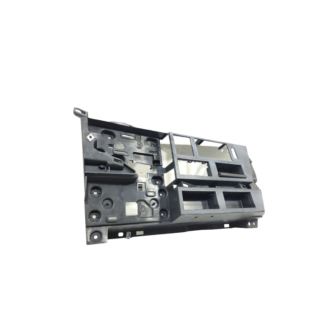 Suporte De Rádio Volvo Fh New : 82420185 3