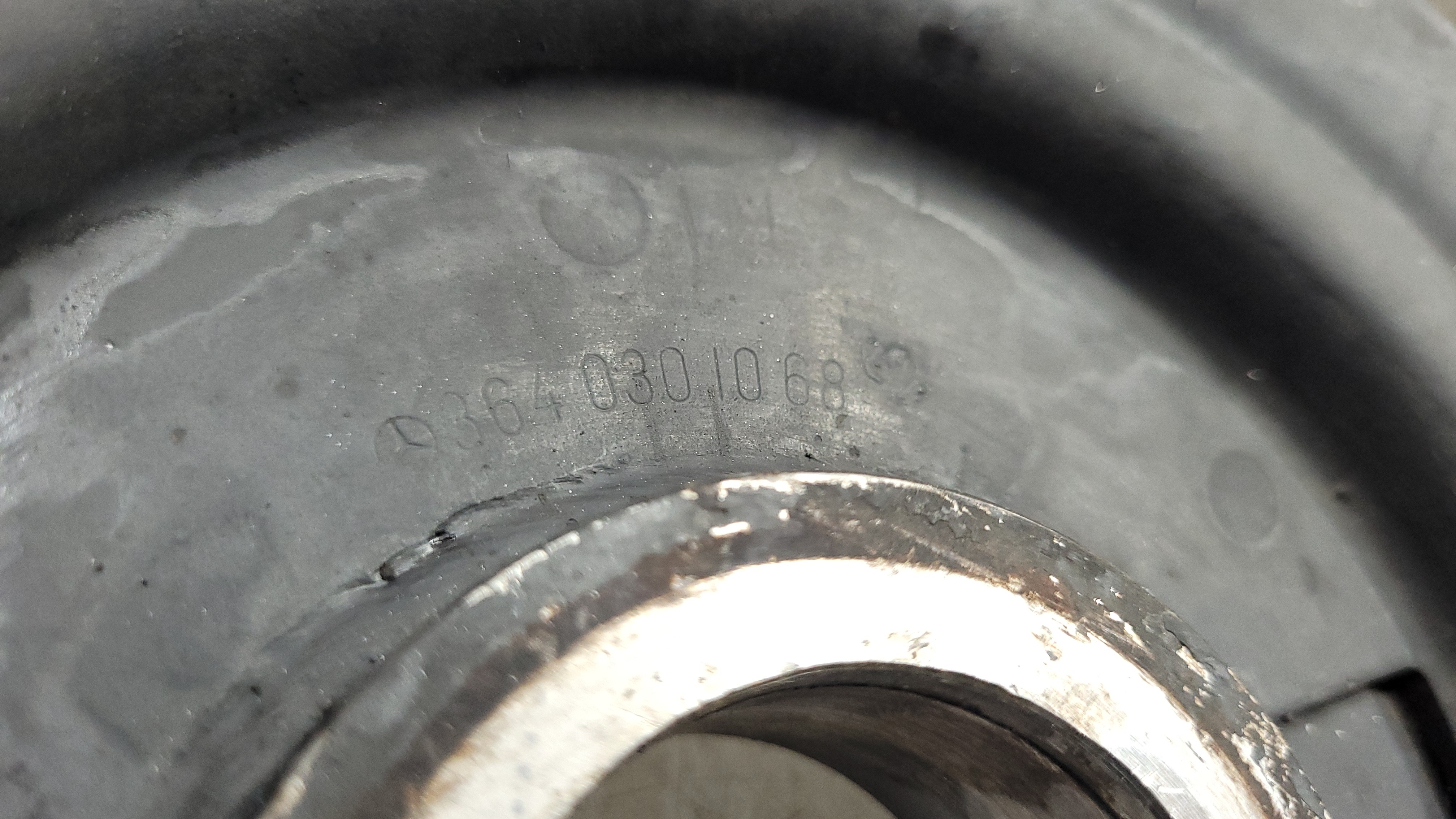 Polia Virabrequim Mercedes 710 3640301068 4
