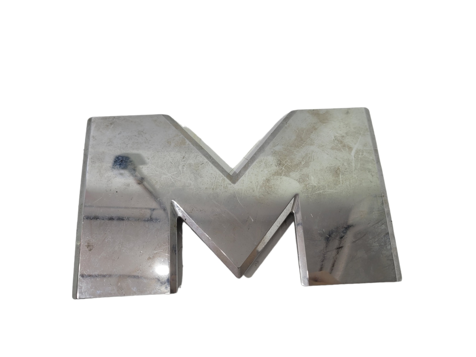 Letra Logo Man 81978402120 1