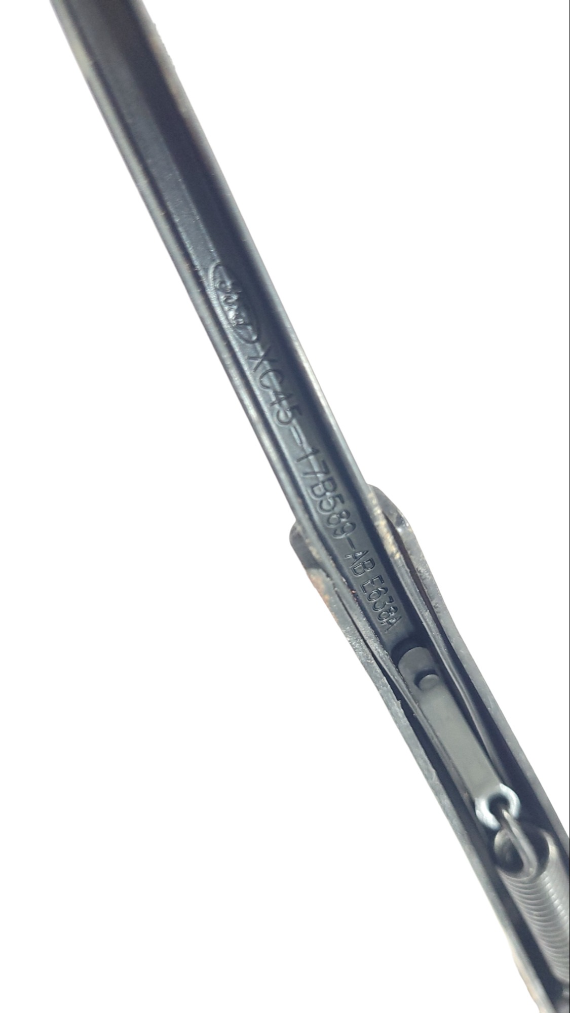 Braço Limpador Parabrisa Esquerdo Ford Cargo Xc4517b589ab Esquerdo 4