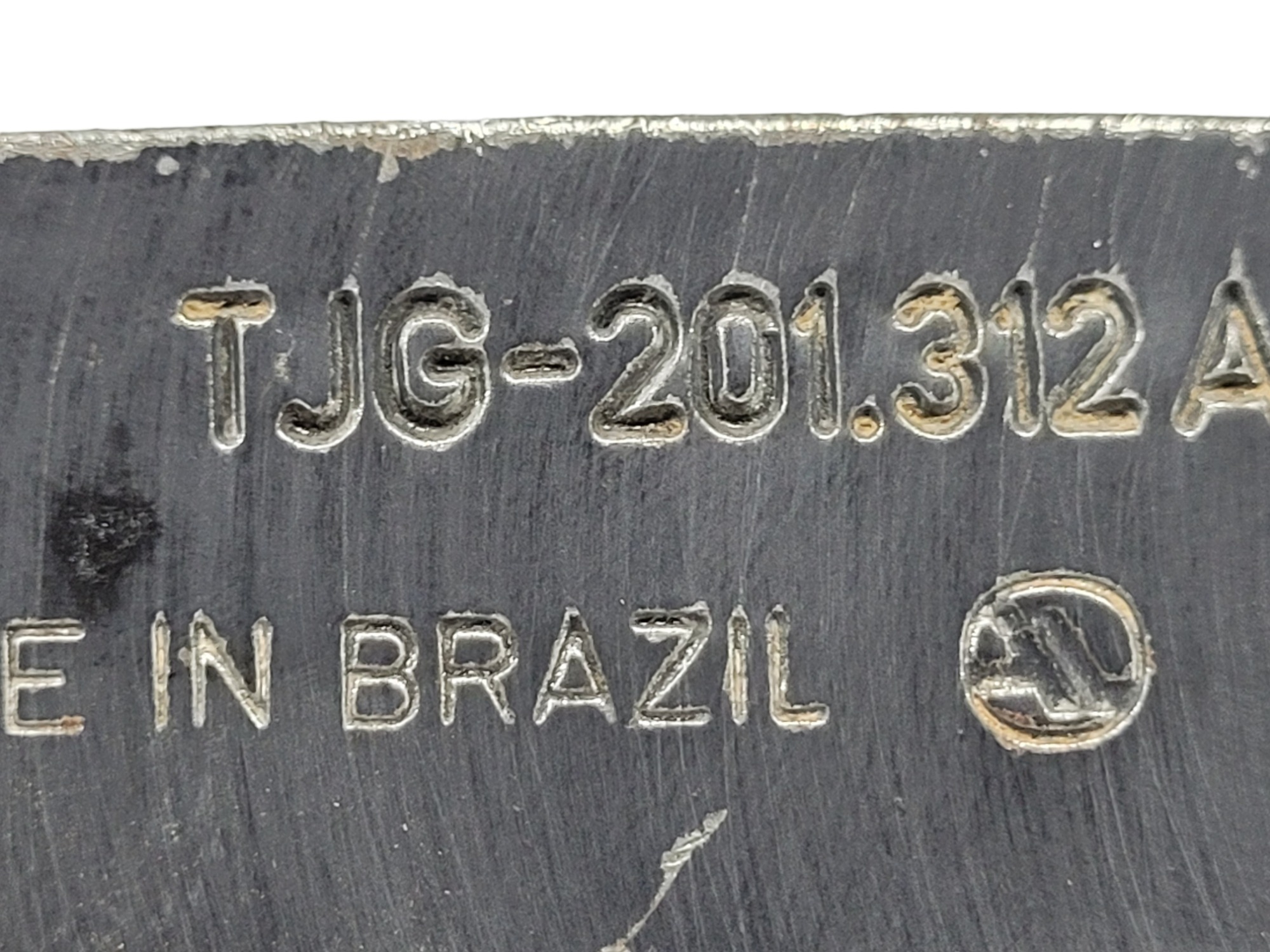 Suporte Defletor Ford Cargotjg201312 5