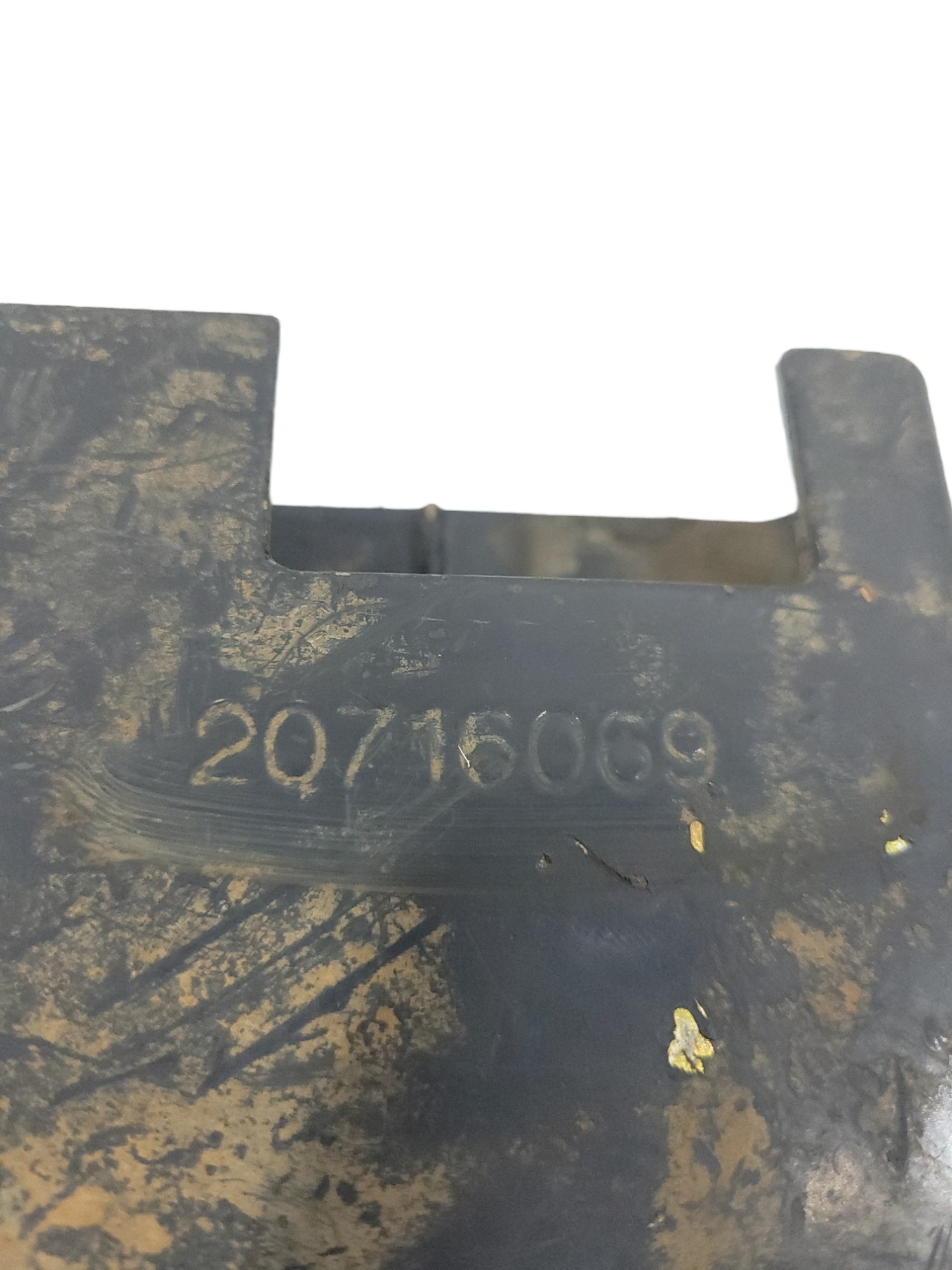 Suporte Arla Volvo20716069 5