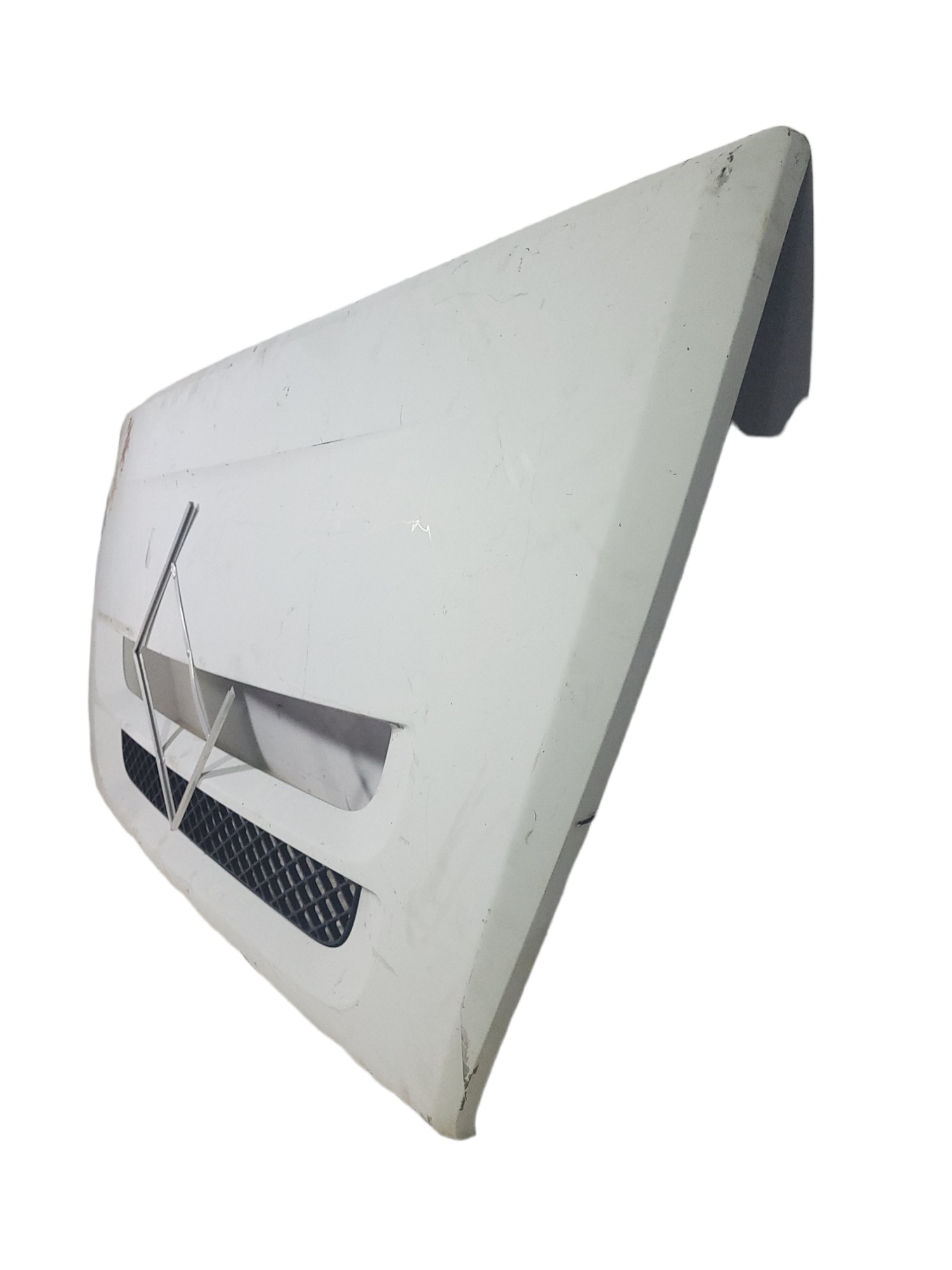 Grade Frontal Iveco * 5801388800 3