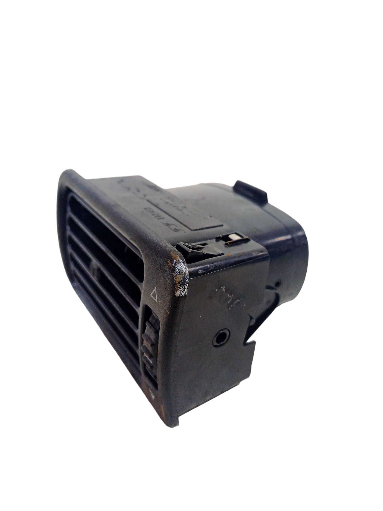 Difusor Ar Central Direito Volvo Vm 260 223469 2