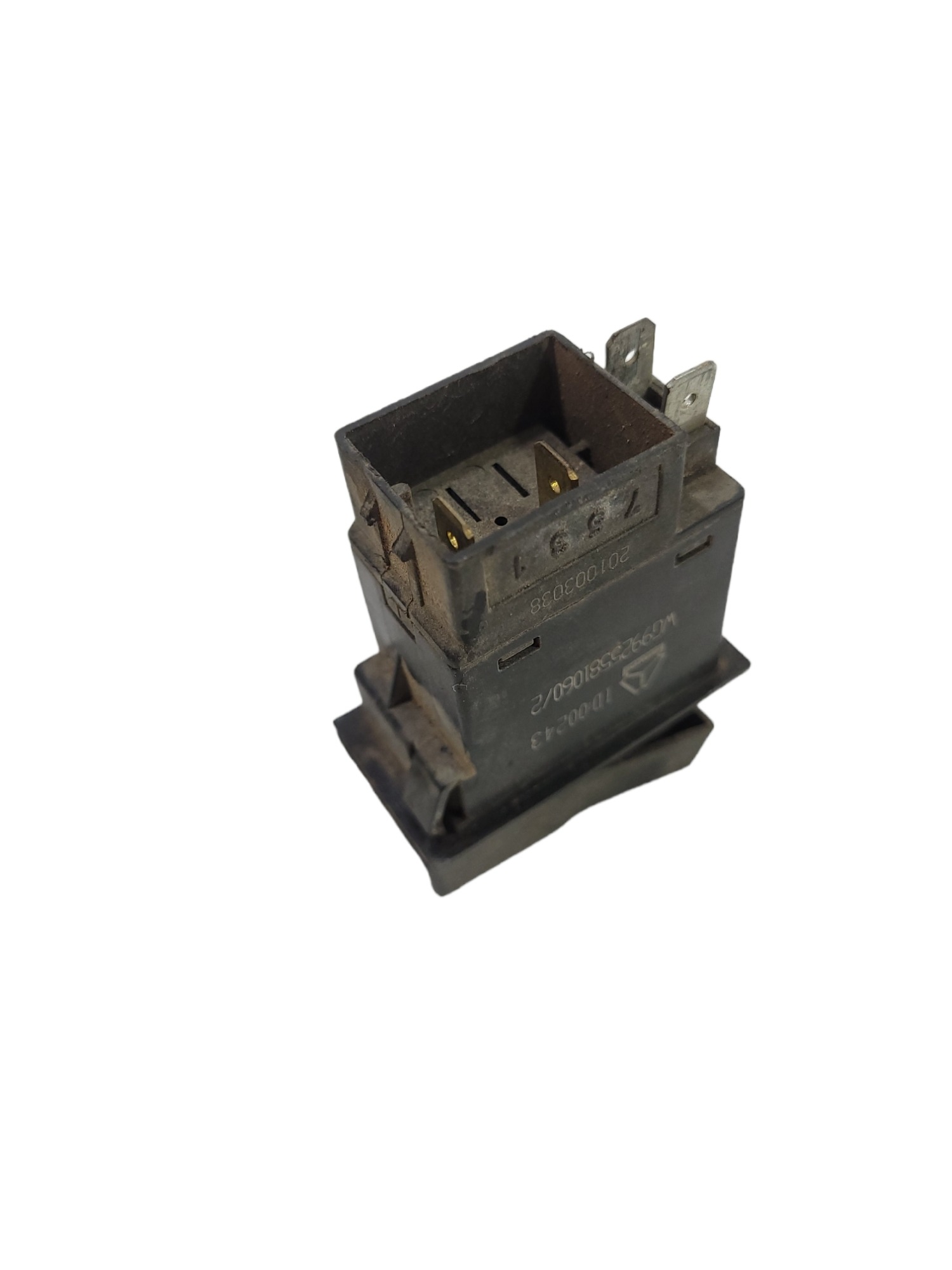 Botão Diagnóstico Abs Sinotruk WG9925581060 4