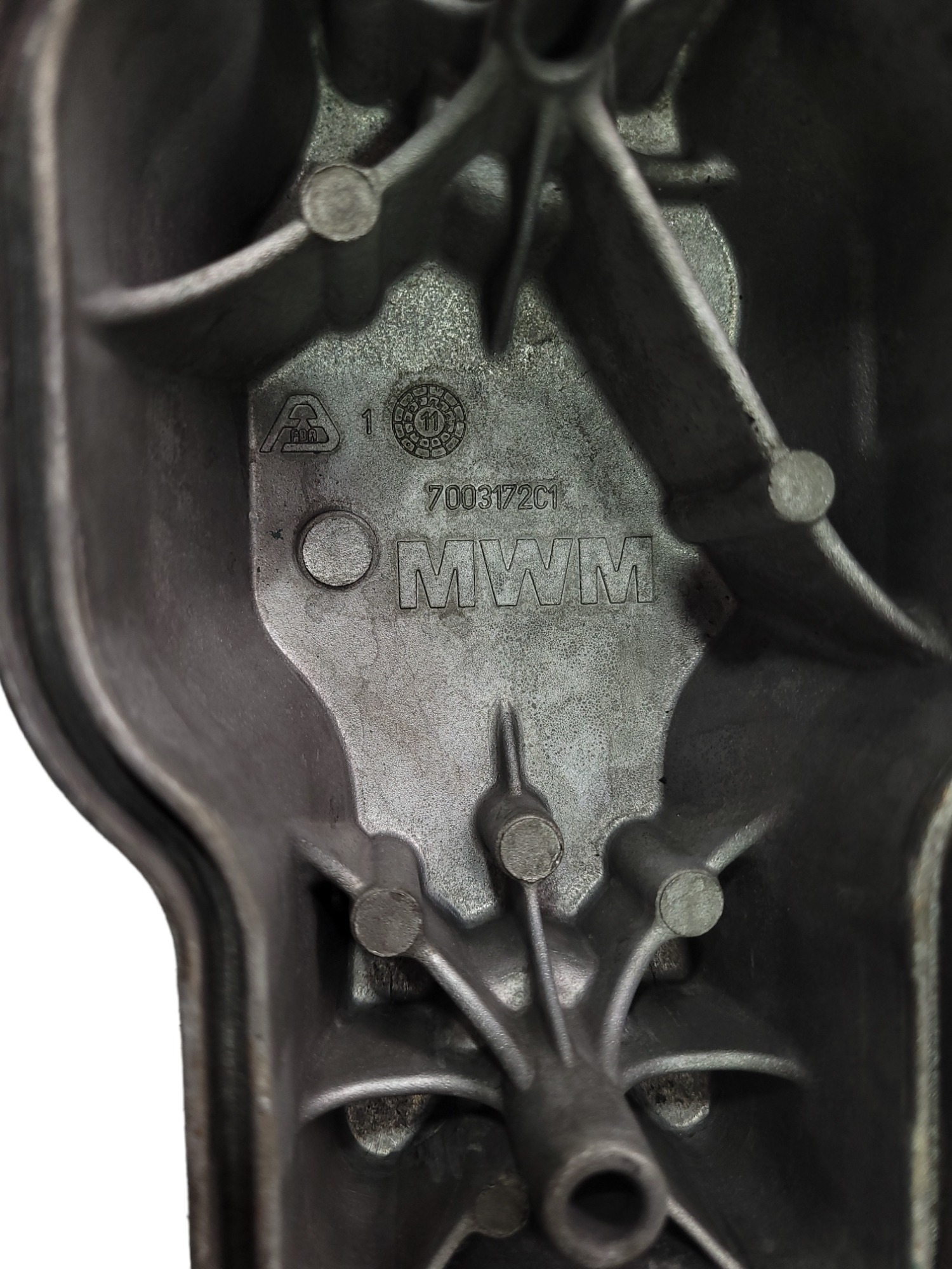 Tampa De Valvula Motor Mwm7003172c1 5