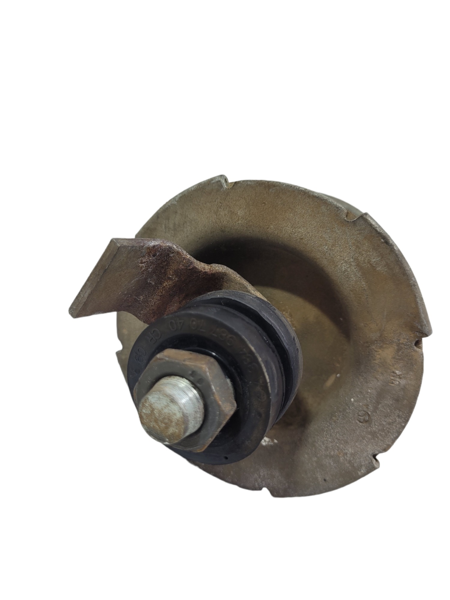 Fecho Superior Do Capô M Benz 1620 A6948800160 5