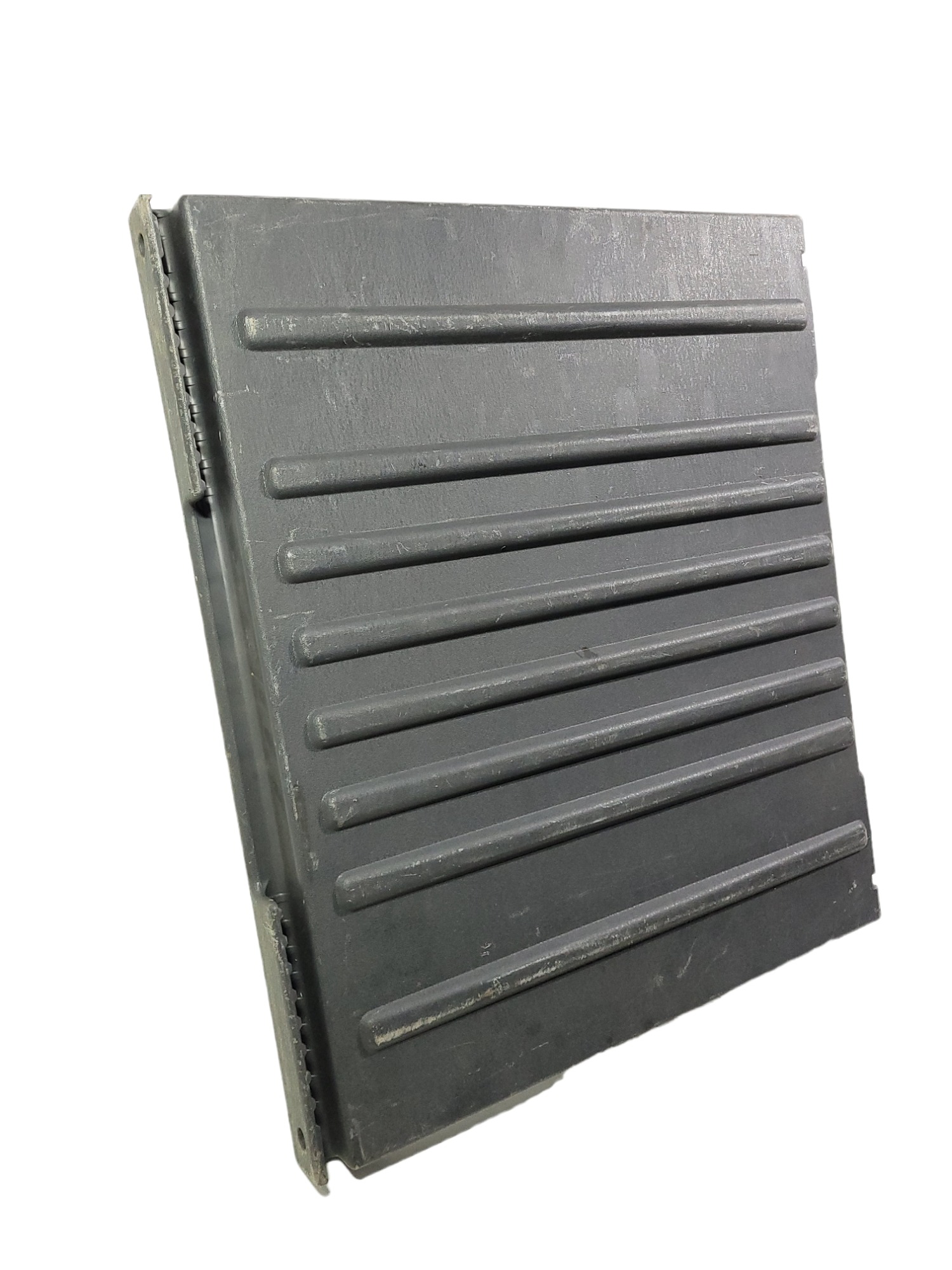 Base Alojamento Scania1306043 5