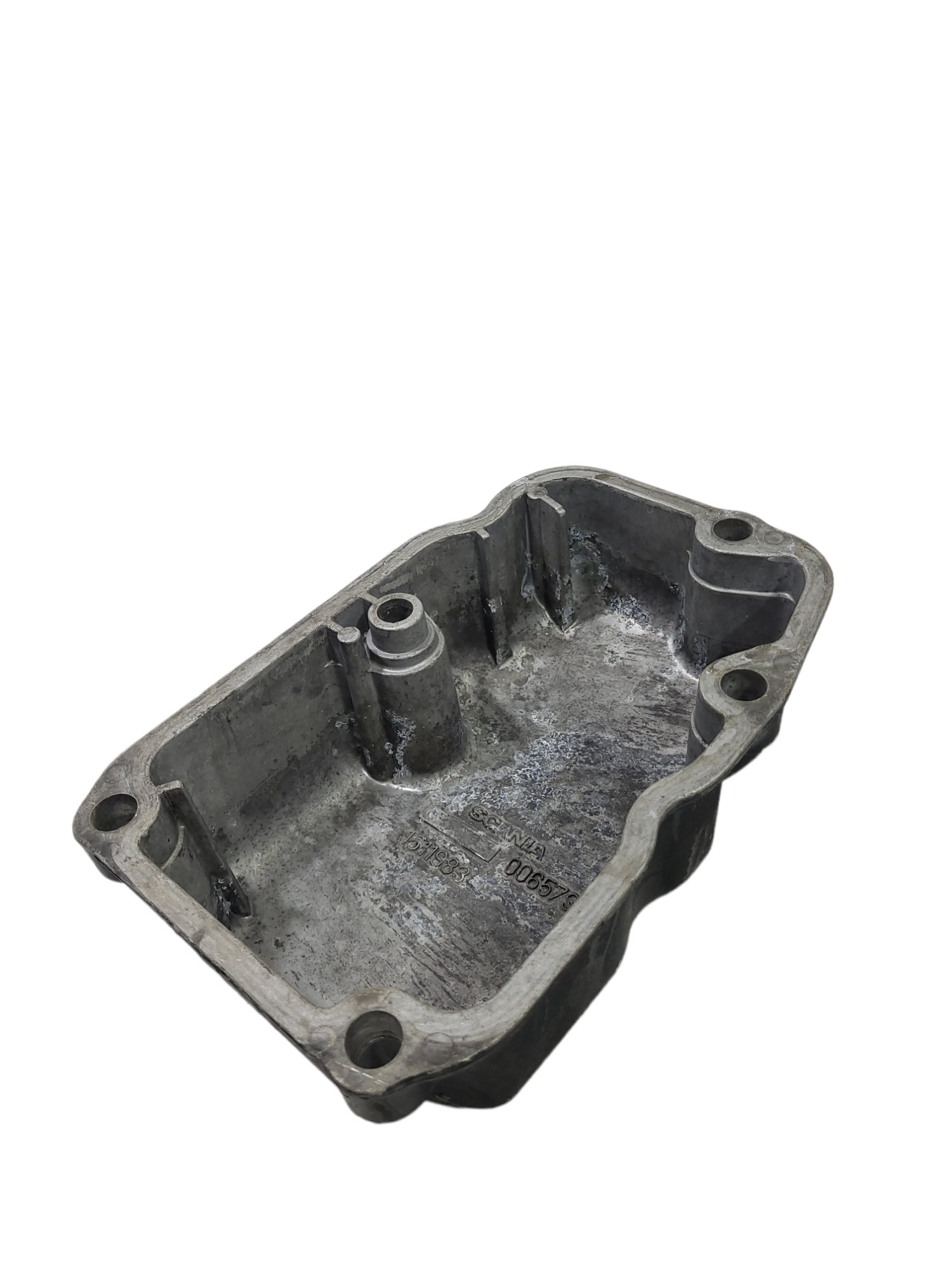Tampa De Valvula Superior Sem Furo Scania R4201511983 4