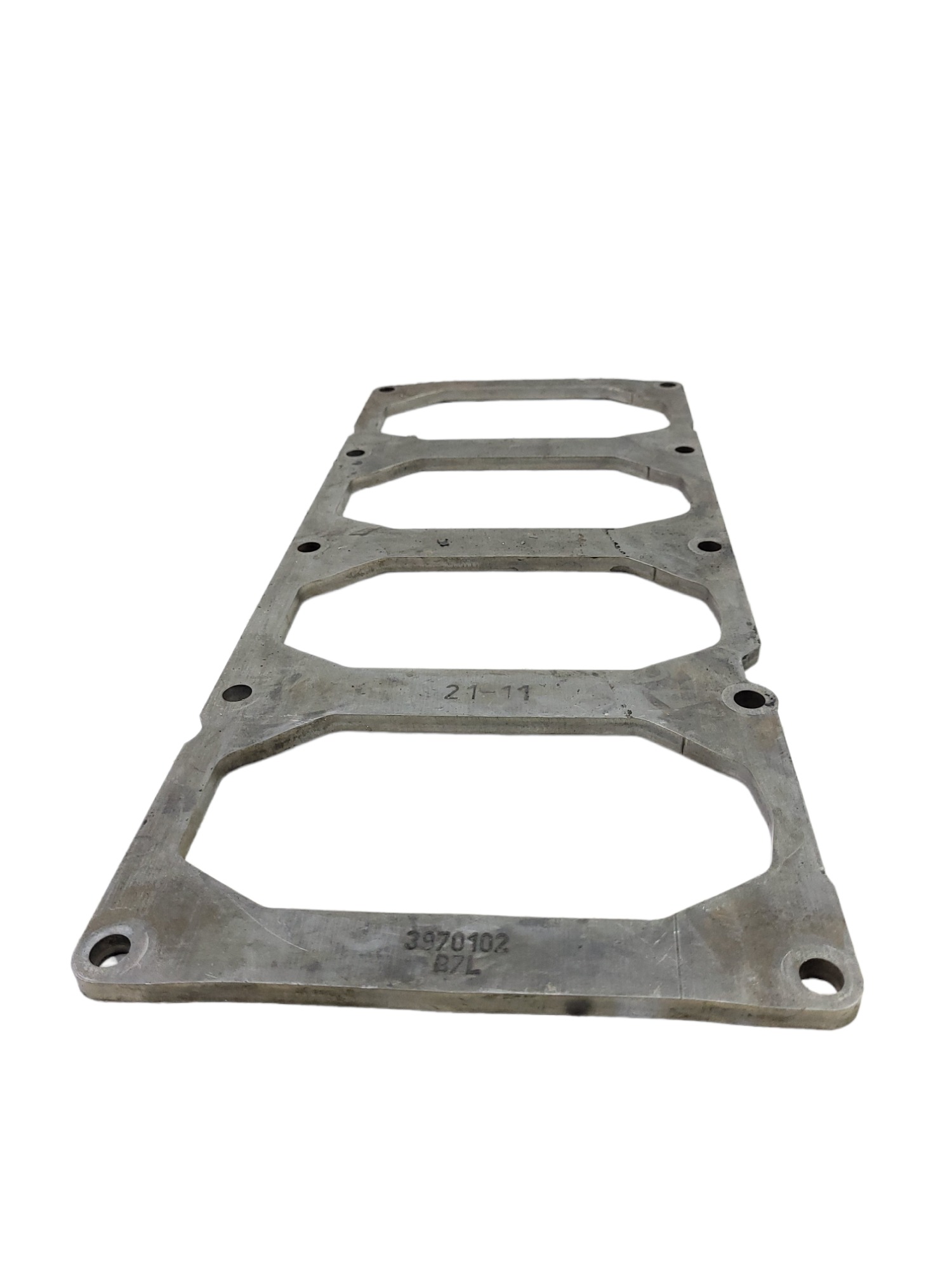 Reforço Bloco Cilindro Motor Cummins 3970102 2