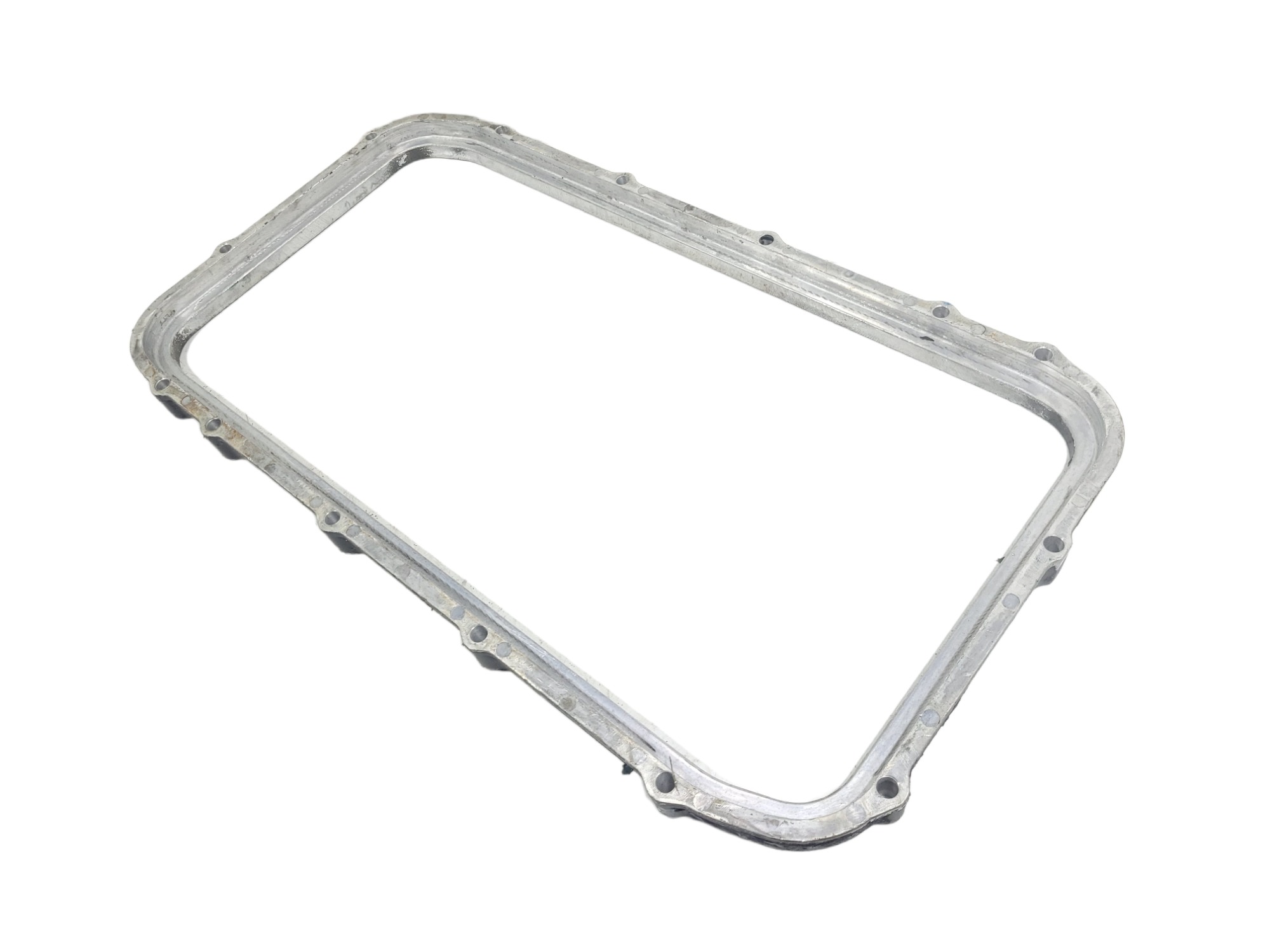 Adaptador Cárter Óleo Motor Cummins Ford Cargo 815 4938656 4