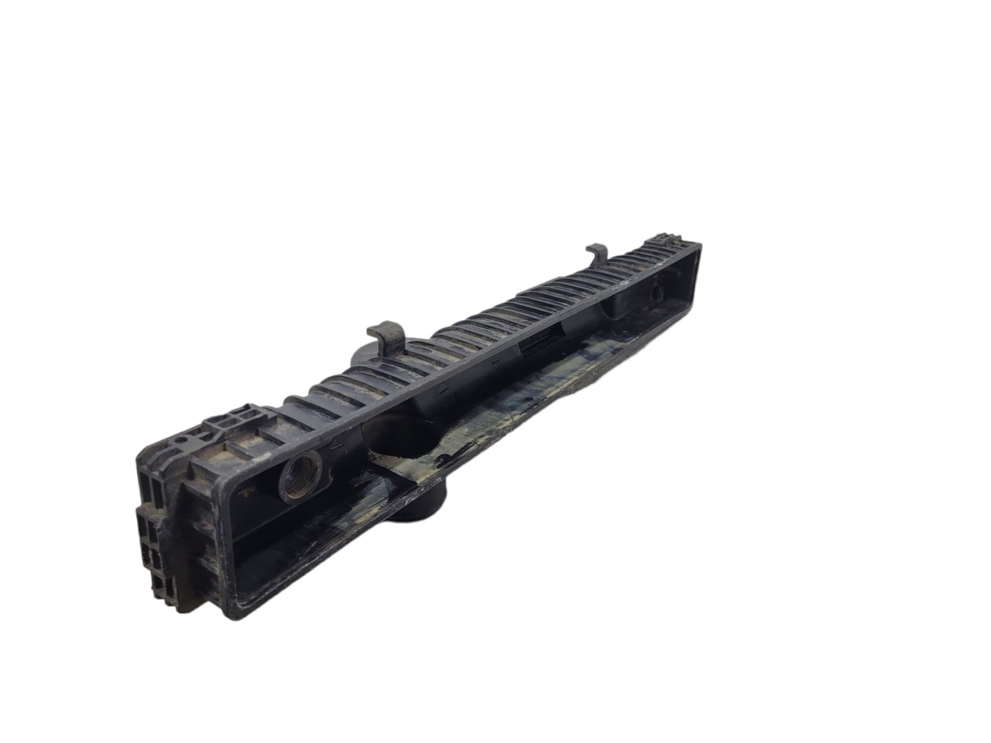 Suporte Radiador Volvo Vm W8701001 2