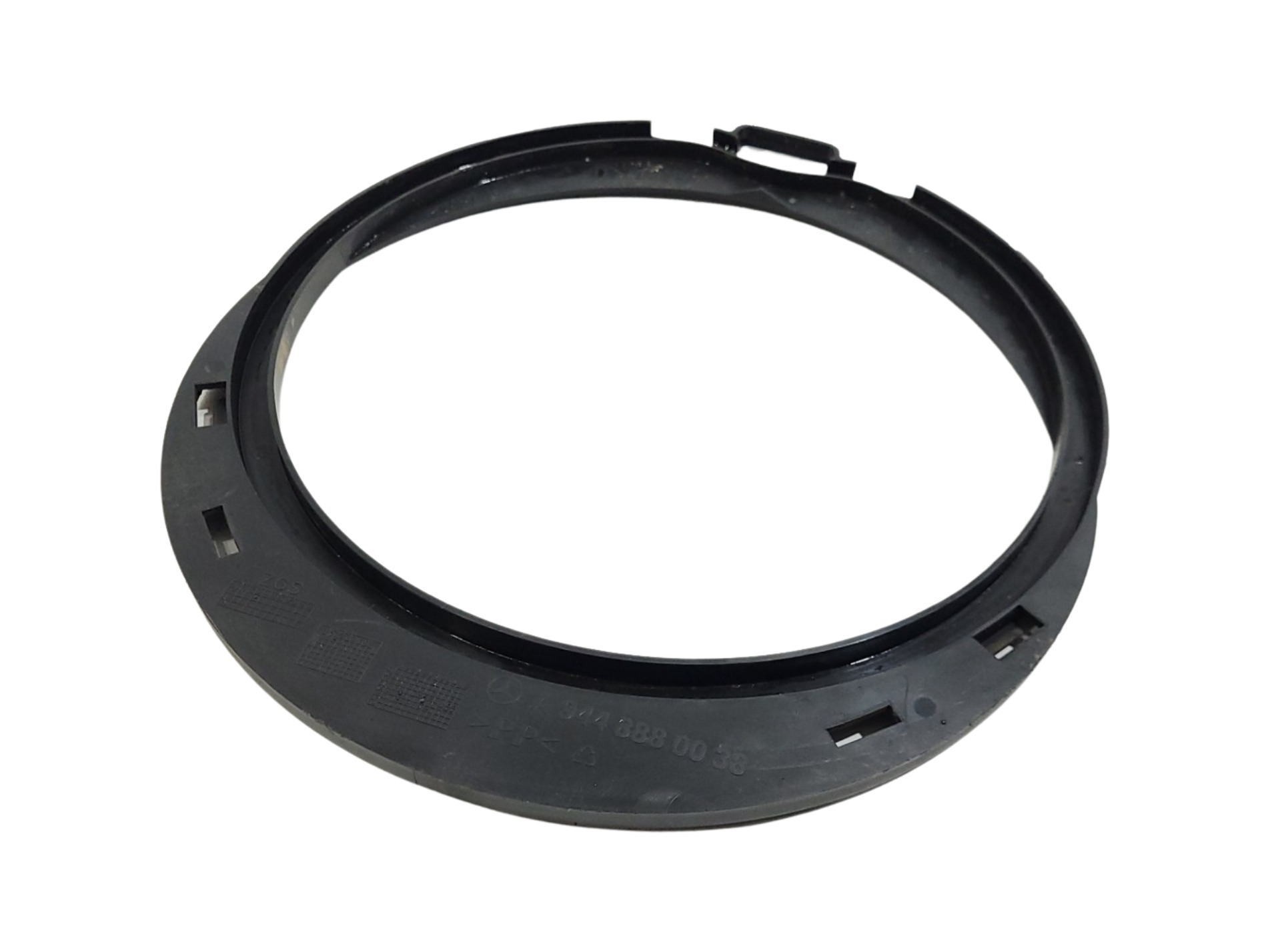 Moldura Traseira Emblema M Benz Axor 2831 2007 A9448880038 5