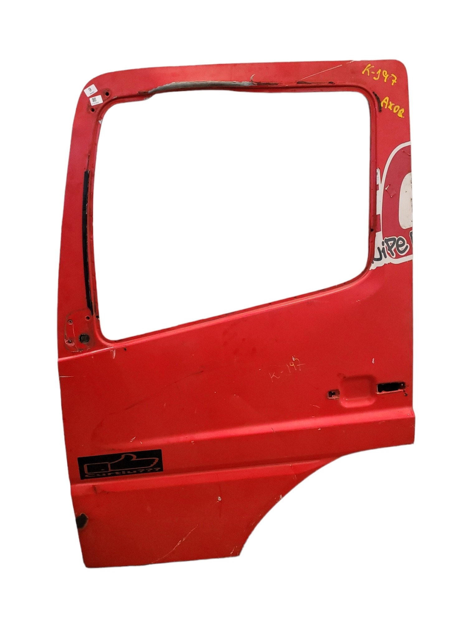 Porta Dianteira Esquerda Axor 2011 Para Recuperar  Dianteira Esquerdo 1